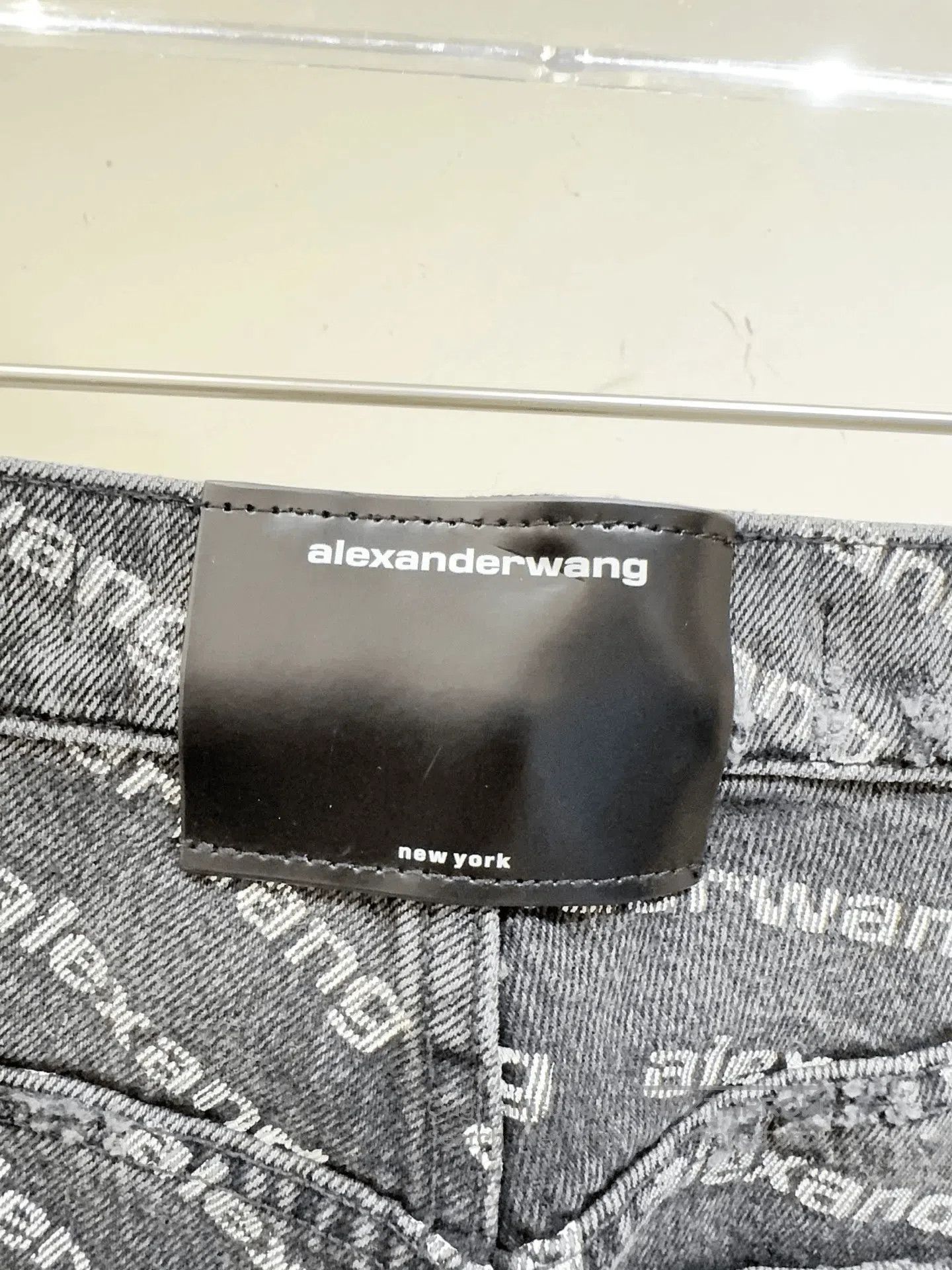 Alexander Wang Alexander Wang Women's Pants. Size 28" / US 6 / IT 42 - 4 Thumbnail