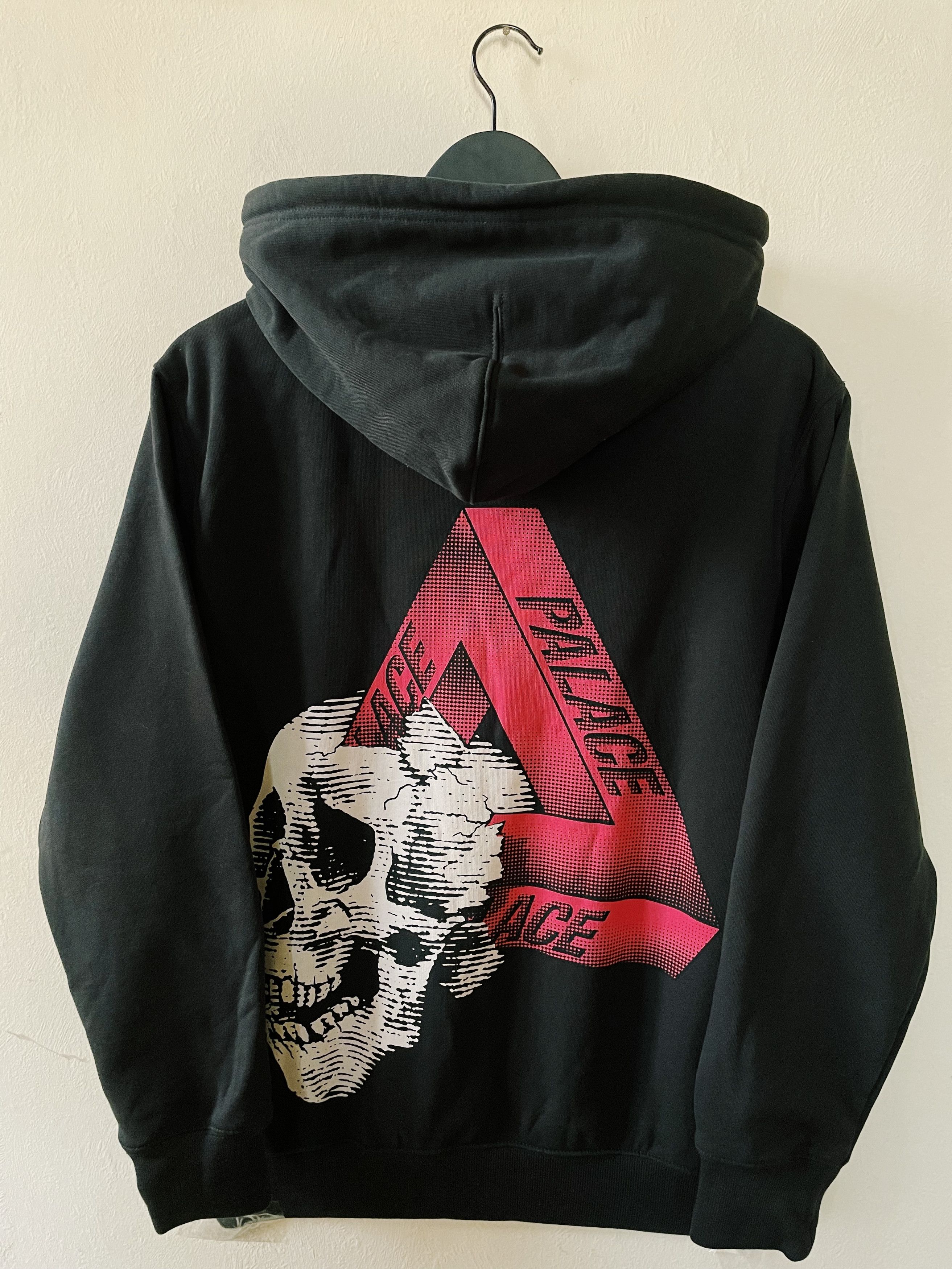 Palace tri crusher discount hoodie