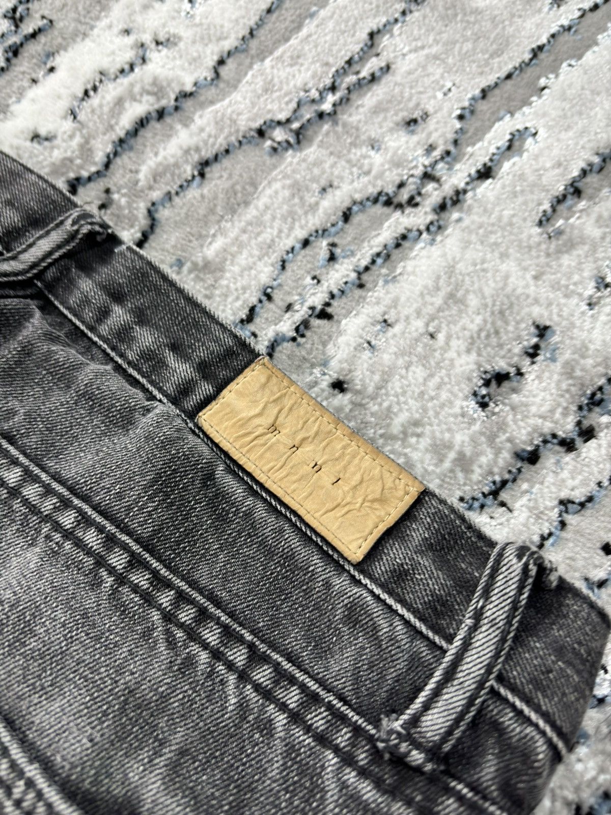 MNML MNML LA X Stretch Light Wash Distressed Skinny Denim 32 Size US 32 / EU 48 - 6 Thumbnail