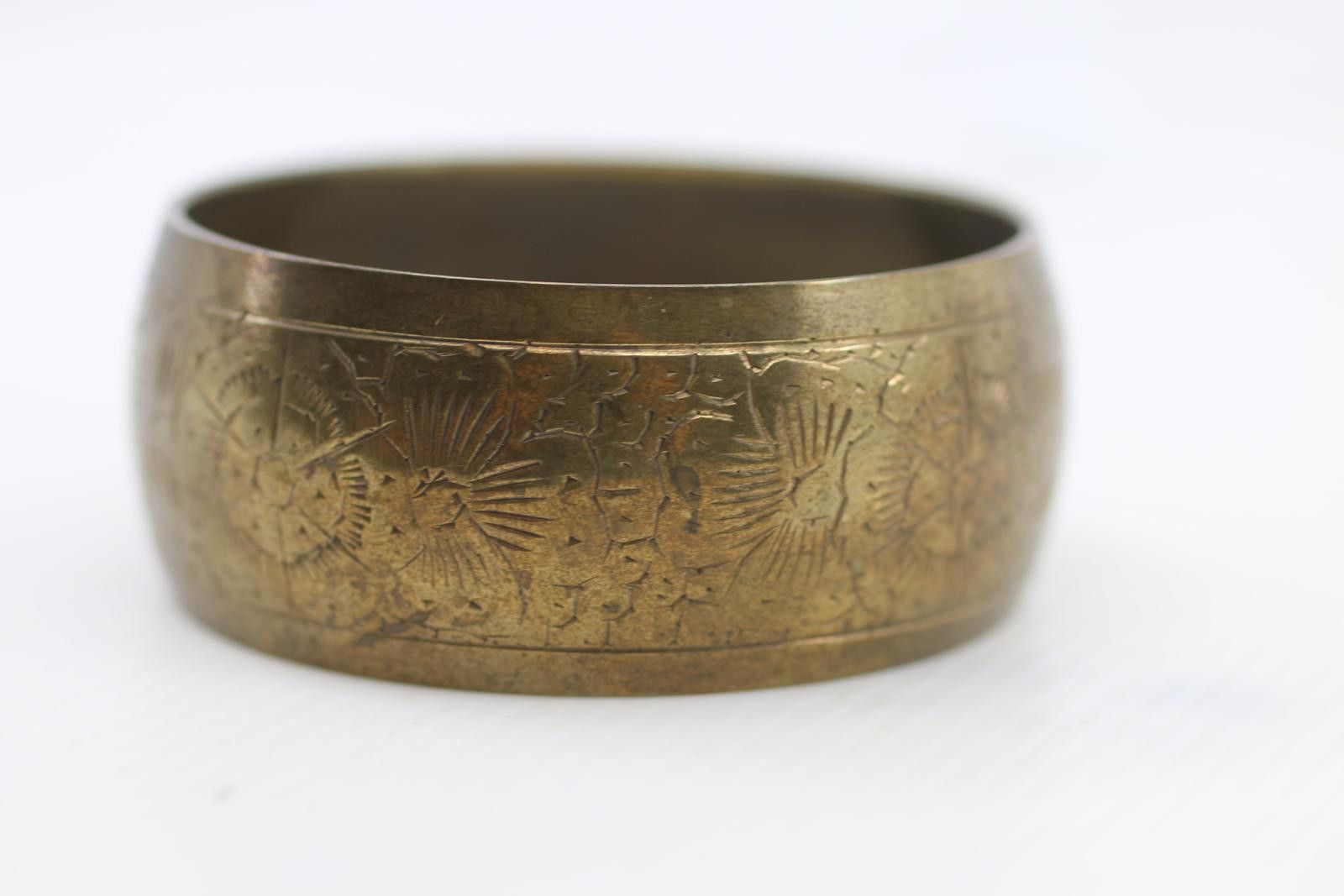 The Unbranded Brand Vintage Brass-Tone Etched Bangle Bracelet – Wide Metal Cuff Size ONE SIZE - 5 Thumbnail