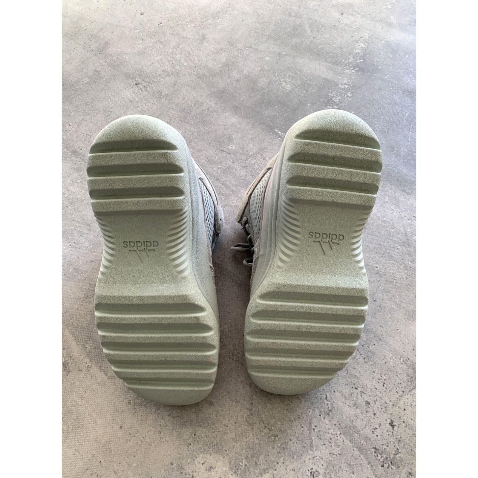 Adidas ADIDAS Yeezy Desert Boot Main Selling Point Boots Mens US 10, UK 9.5, EU 44 Gray 2019 FV5677 Size US 10 / EU 43 - 6 Thumbnail