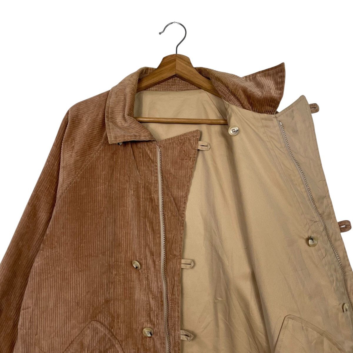 Emanuel Ungaro Emanuel Ungaro Paris Corduroy Reversible Jacket Size US M / EU 48-50 / 2 - 10 Thumbnail