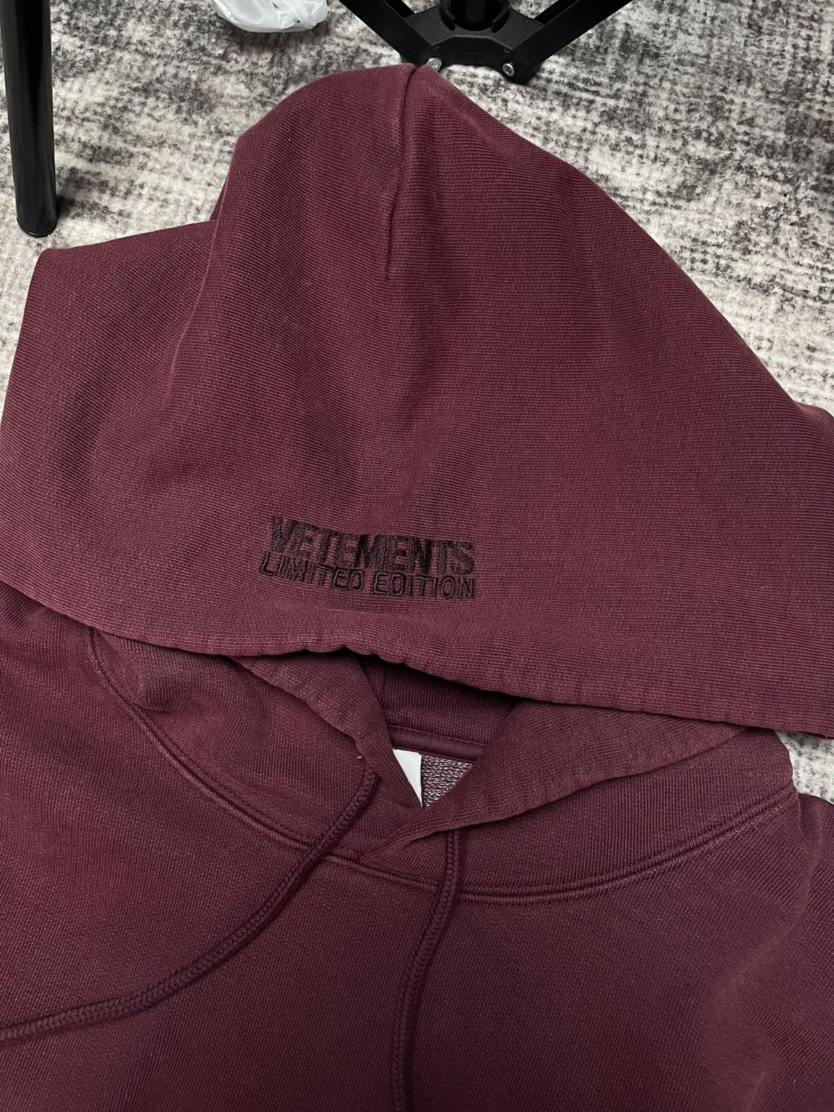 Vetements Vetements Red Royal Hoodie Size US L / EU 52-54 / 3 - 3 Thumbnail