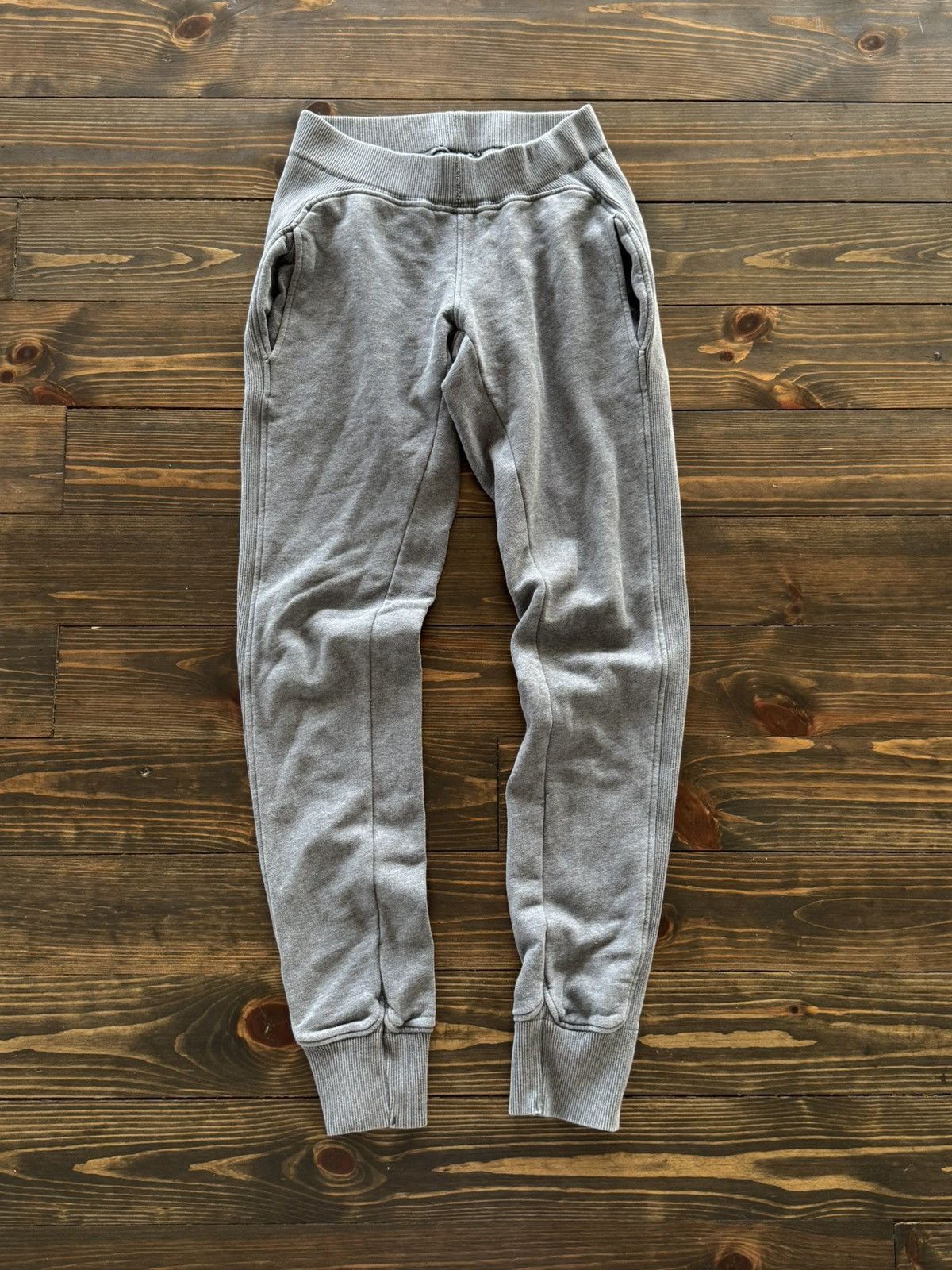 Dolce & Gabbana D&G Dolce & Gabbana Grey Basic Sweatshirt + Pants Suit Size M / US 6-8 / IT 42-44 - 2 Thumbnail