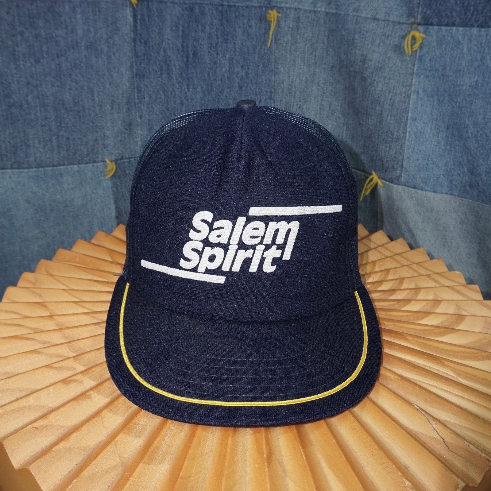 Vintage OSFA - Vintage Salem Spirit essential mesh trucker 1990s hat Size ONE SIZE - 1 Thumbnail