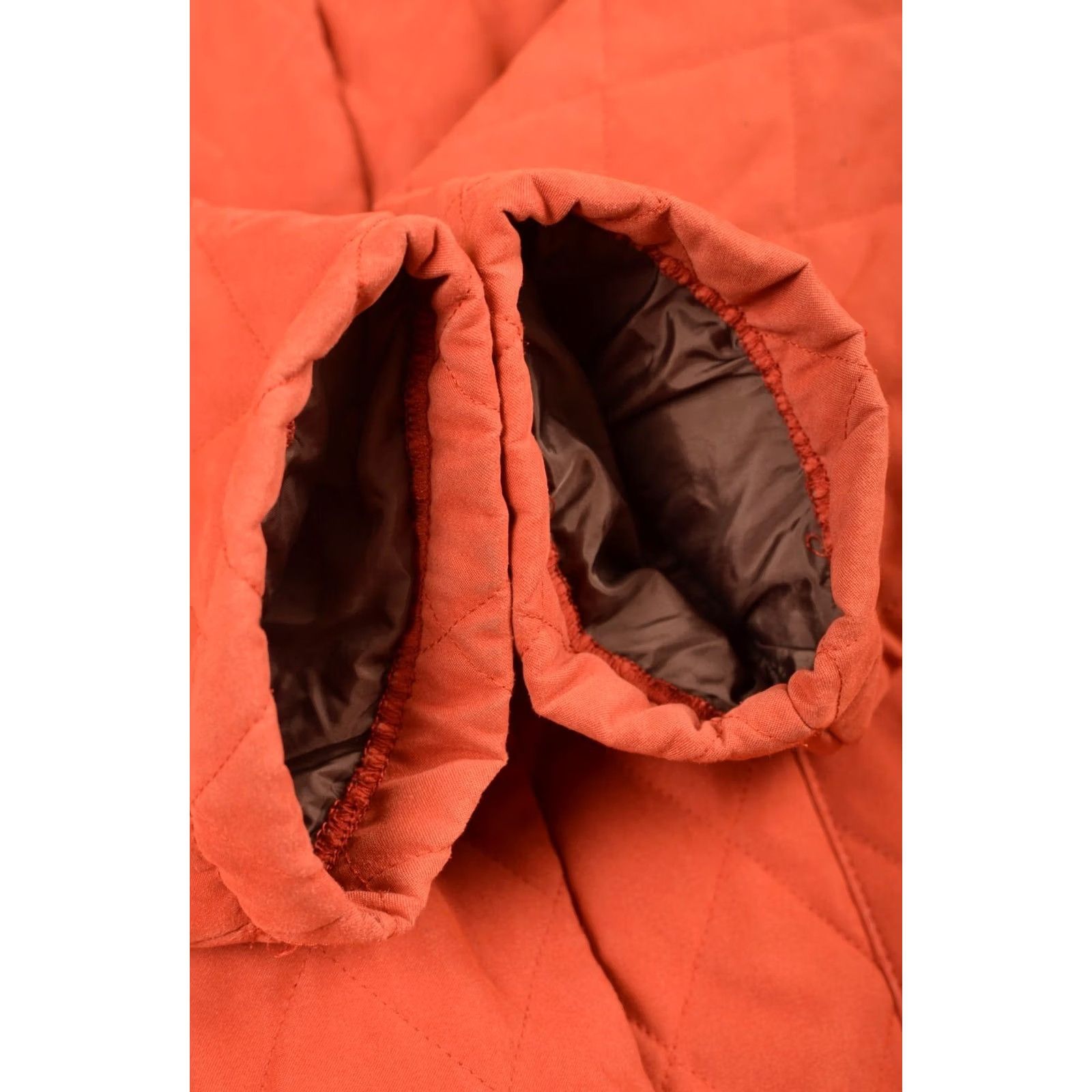 Barbour Barbour L2063 Shaped M'fibre Microfibre Quilt Short Jacket Women's UK 14 / EURO 40 / USA 10 Red Quilted Jacket Size 27" / US 4 / IT 40 - 7 Thumbnail