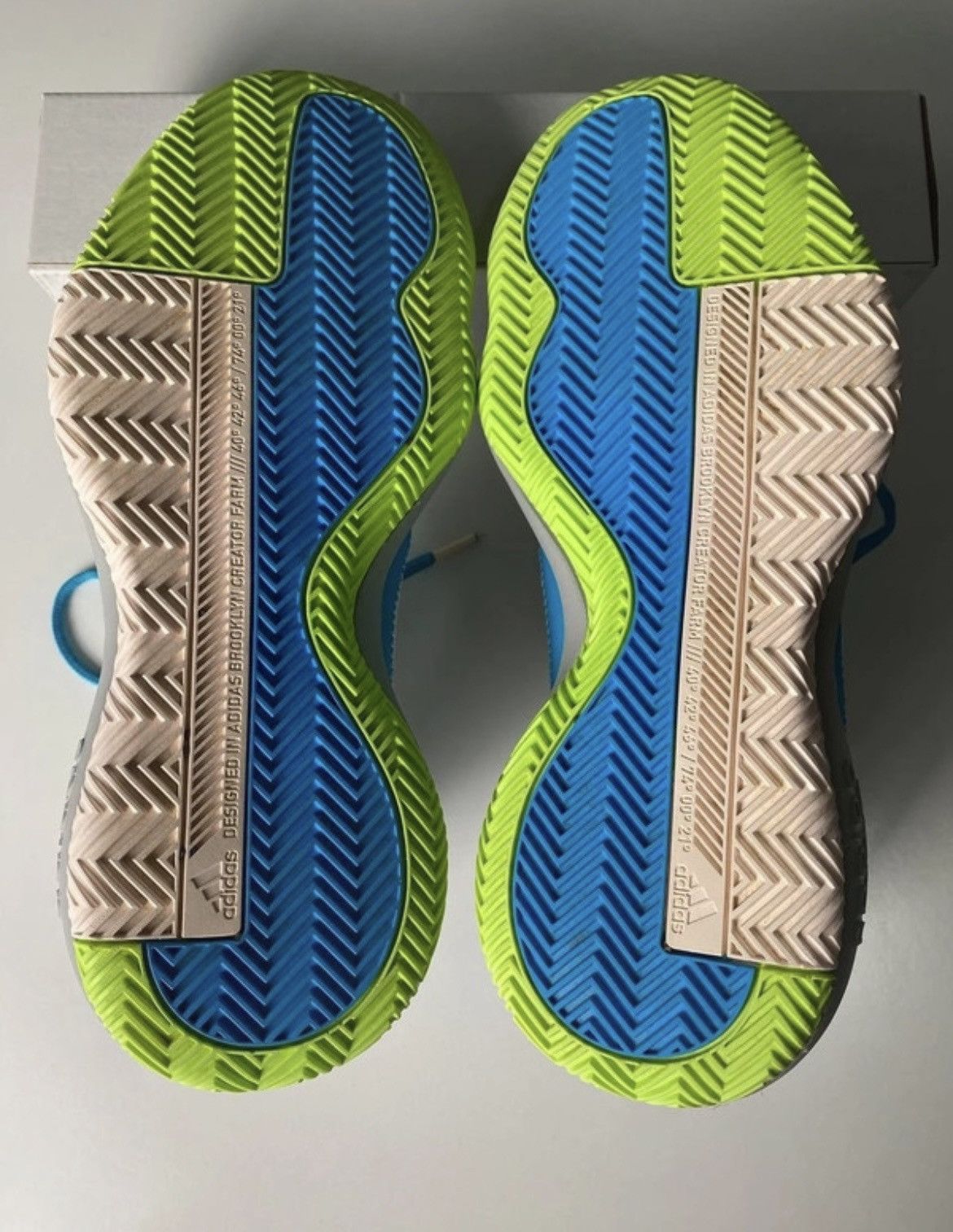 Adidas adidas D Rose 773 Signal S Size US 9 / EU 42 - 11 Thumbnail