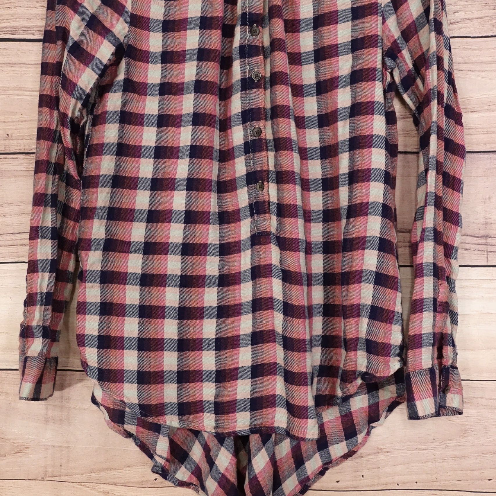 Lucky Brand Vintage Lucky Brand Plaid Henley Flannel Shirt Women's XS Casual Long Sleeve Size XS / US 0-2 / IT 36-38 - 3 Thumbnail