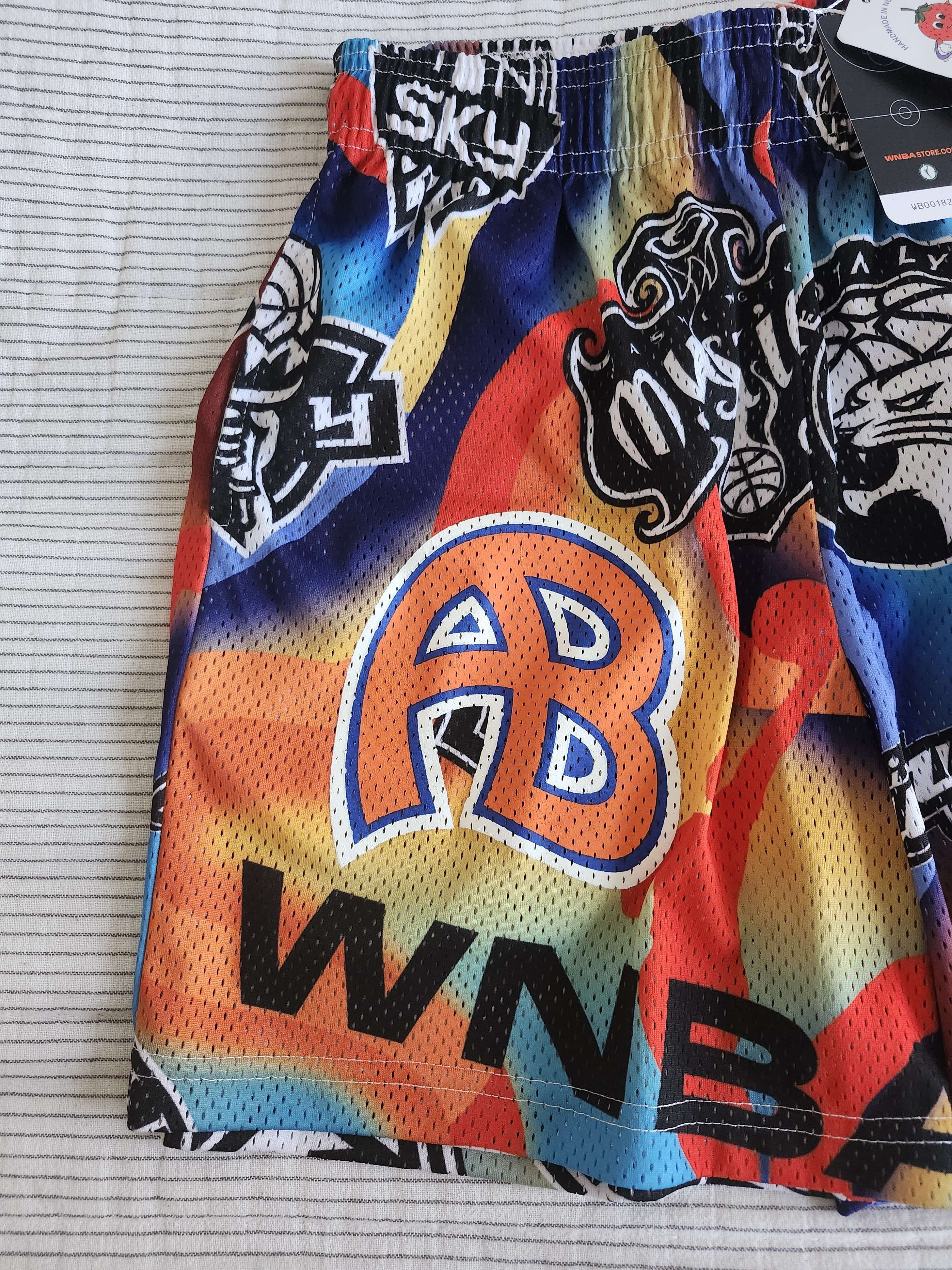 Eric Emanuel Eric Emanuel EE® @wnba ANDDDD @andreabergart Size US 30 / EU 46 - 2 Thumbnail