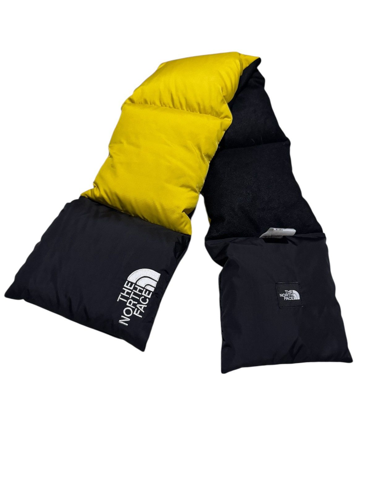 The North Face TNF Nuptse Puffer Scarf Muffler Size ONE SIZE - 3 Thumbnail