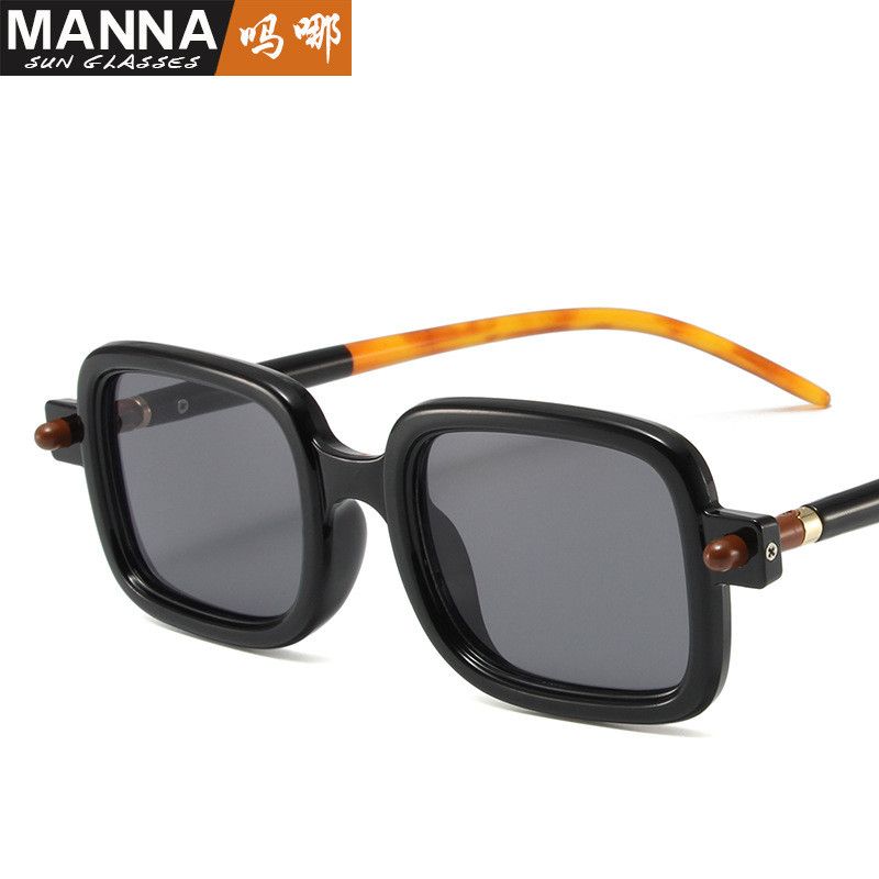 VIBE Hip-hop Street ins style custom avant-garde sunglasses Size ONE SIZE - 4 Thumbnail