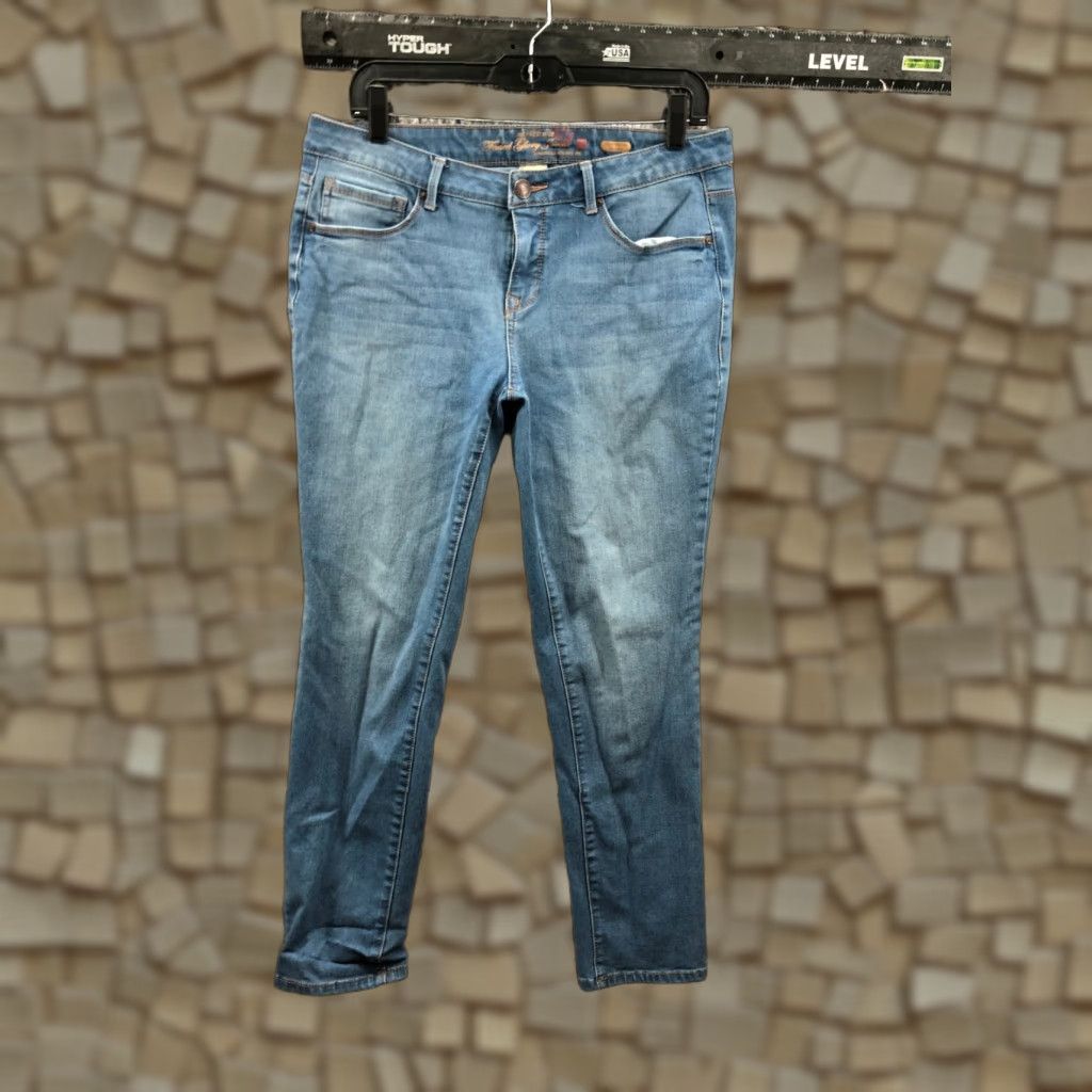 Faded Glory Faded Glory Ultimate Skinny Jeans Womens 12 Regular Dark Blue Denim Slim Fit 5-Pocket Mid Rise Jeans Womens Size 34" / US 12 / IT 48 - 1 Thumbnail