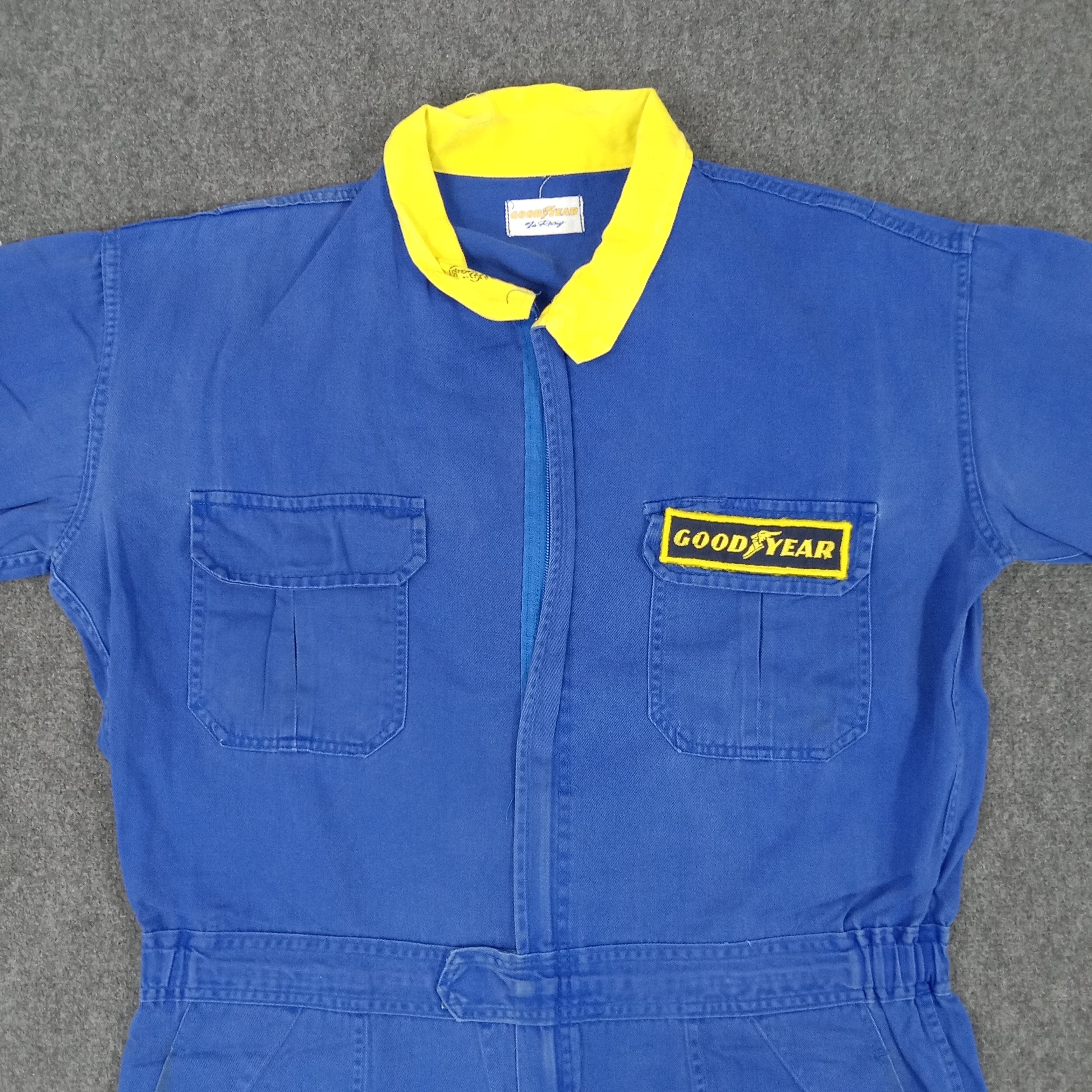 Japanese Brand × Vintage Good Year Racing Formula One F1 Coverall Jacket Size US XL / EU 56 / 4 - 5 Thumbnail