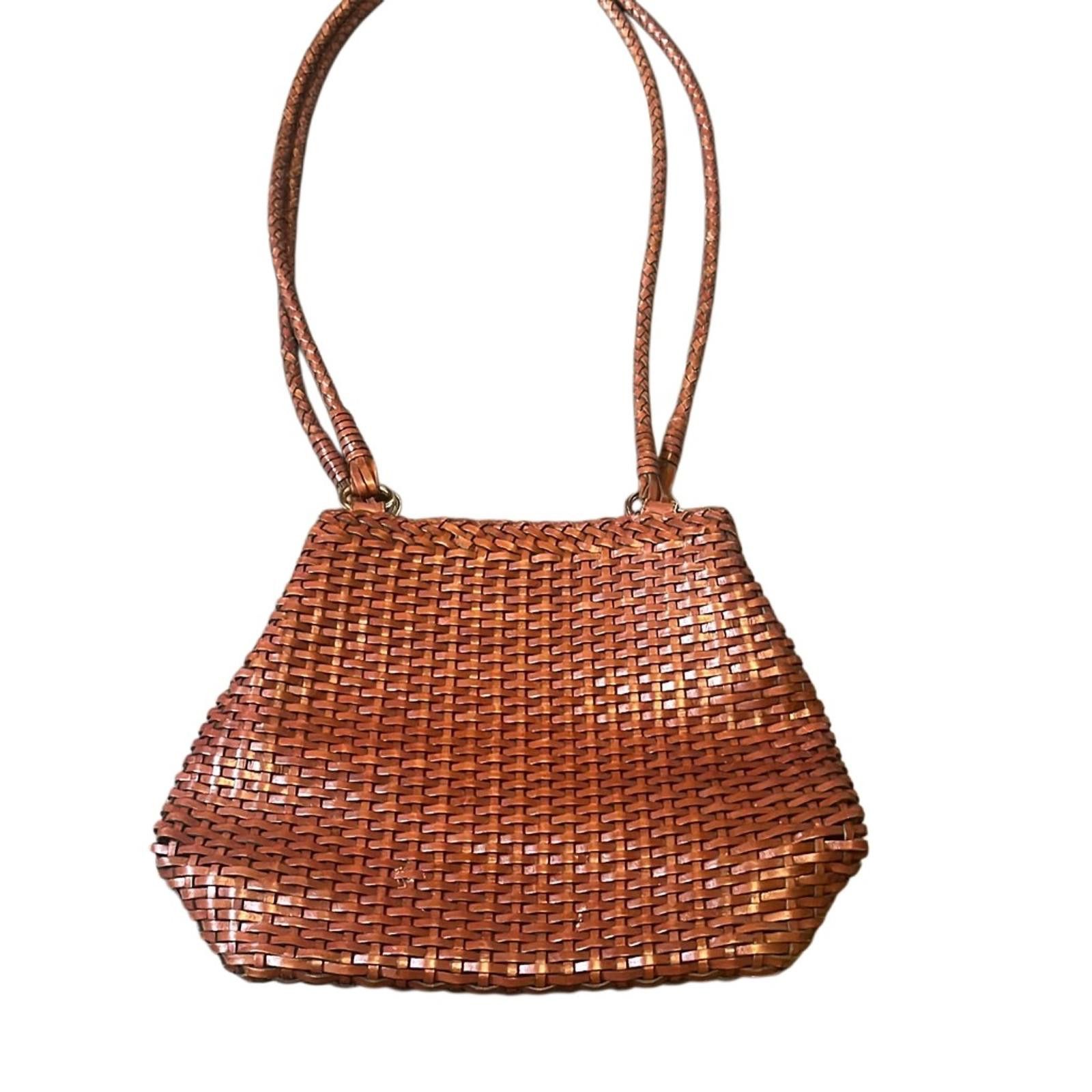 Designer Vintage Talbots basket weave leather bag Size ONE SIZE - 4 Thumbnail