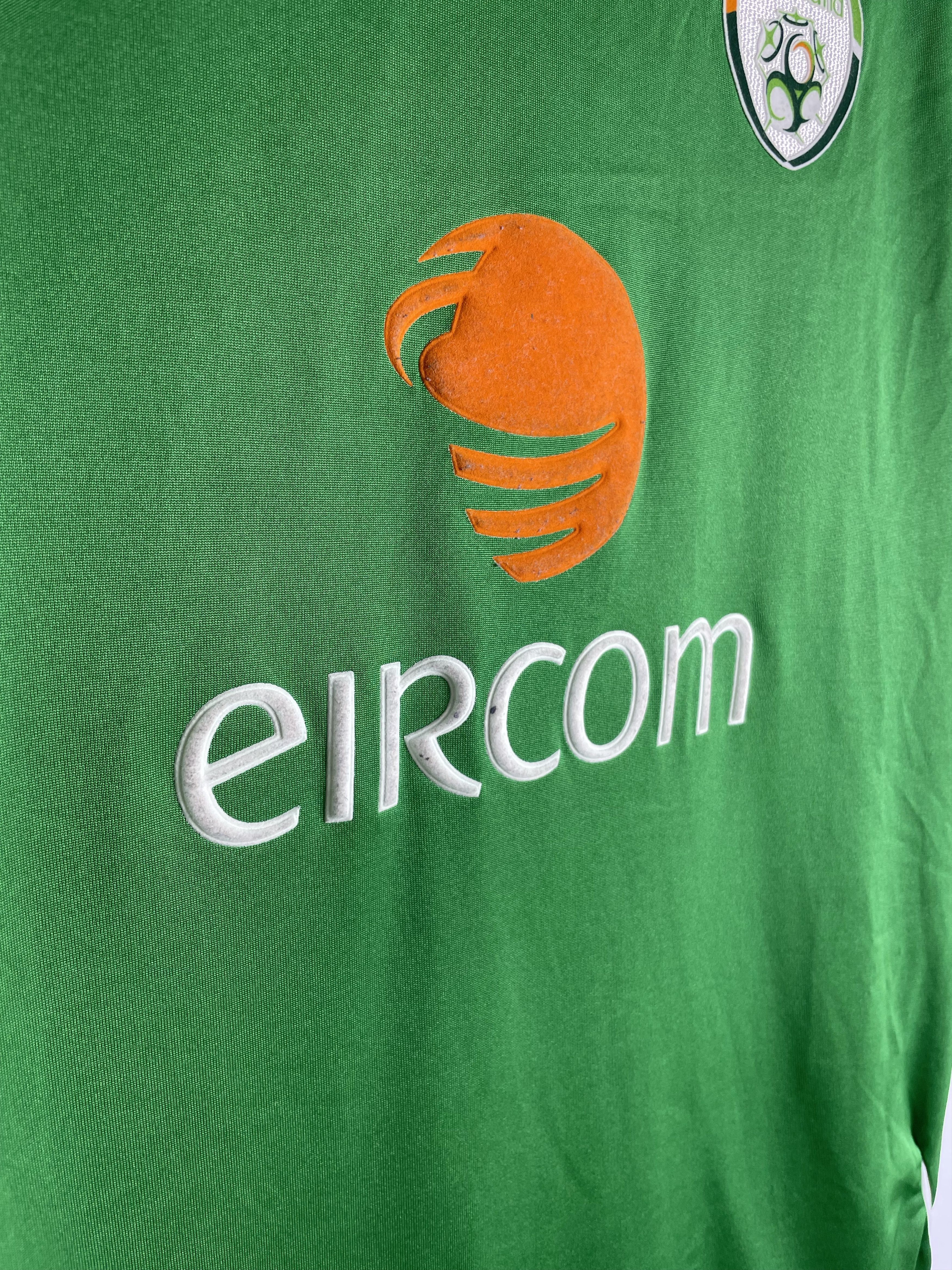 Umbro Umbro Ireland FAI jersey vintage t-shirts size XL Size US XL / EU 56 / 4 - 6 Thumbnail