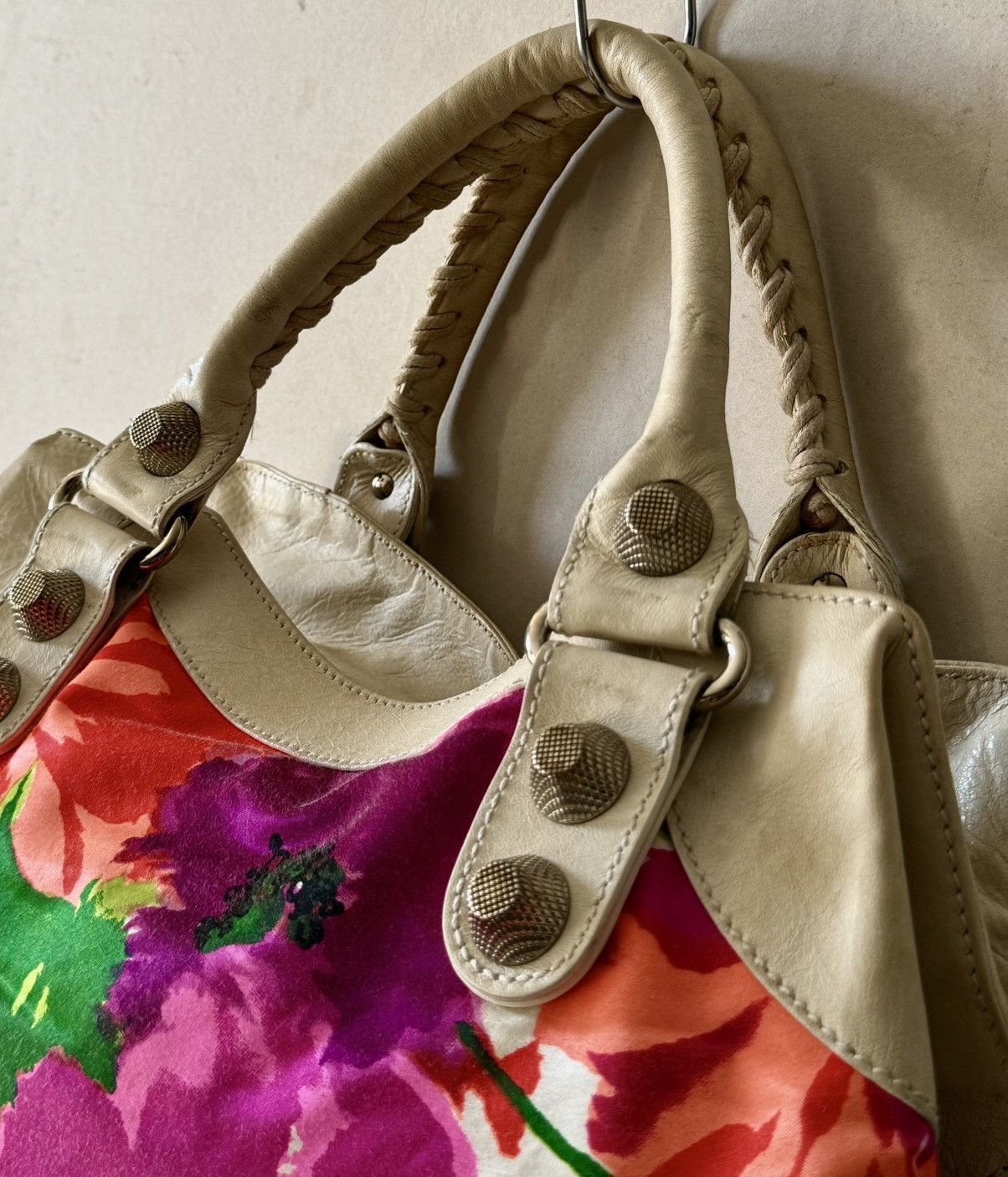 Balenciaga Balenciaga - 2000’s - Classic Motocross - Floral Satin Bag Size ONE SIZE - 6 Thumbnail