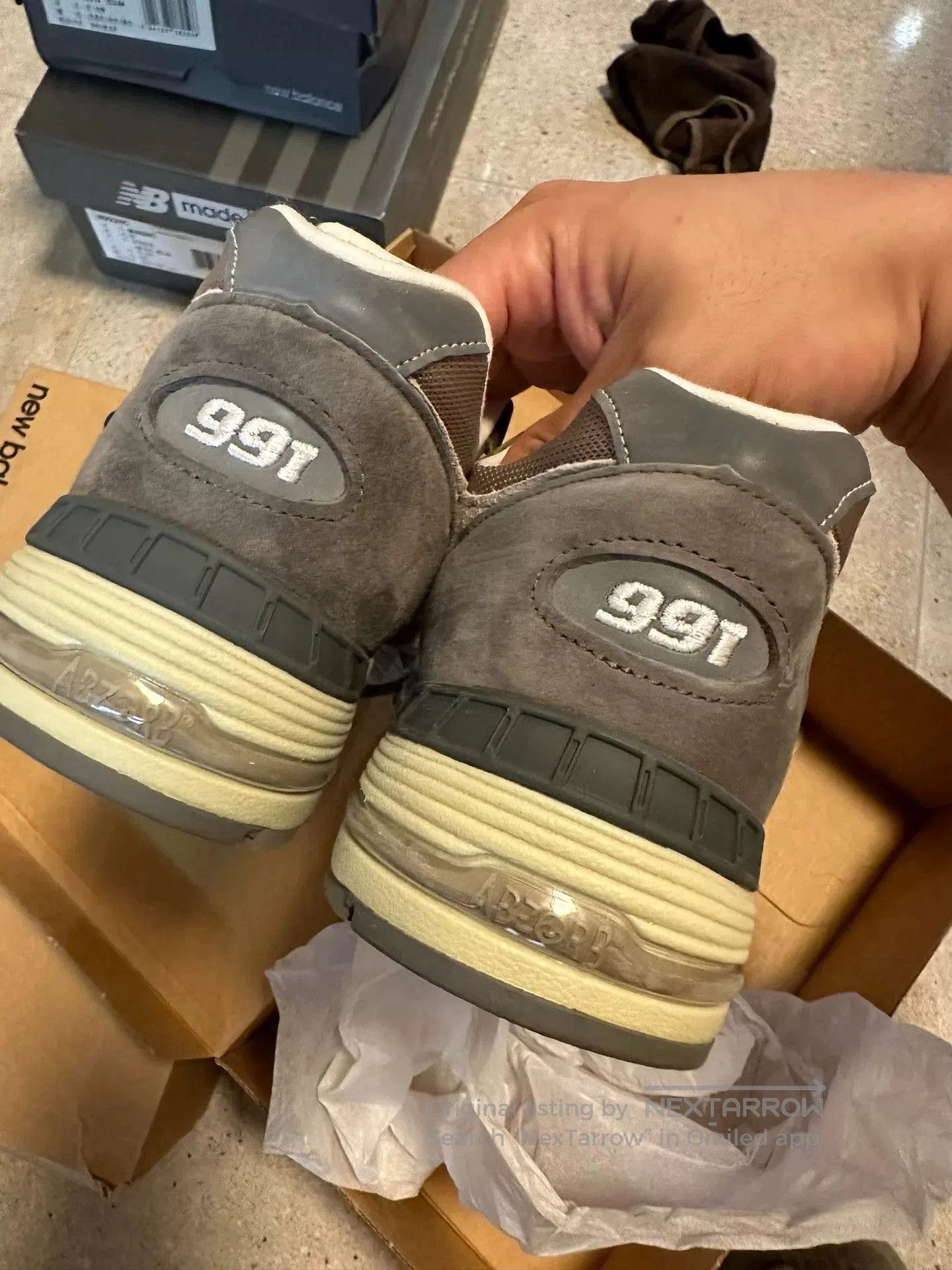 New Balance New Balance M991NGO Retro Running Shoes. Size US 10 / EU 43 - 4 Thumbnail
