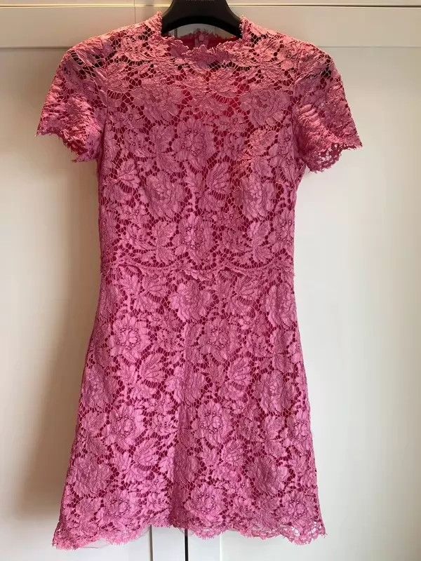 Valentino Valentino Rose red lace dress Size S / US 4 / IT 40 - 1 Thumbnail