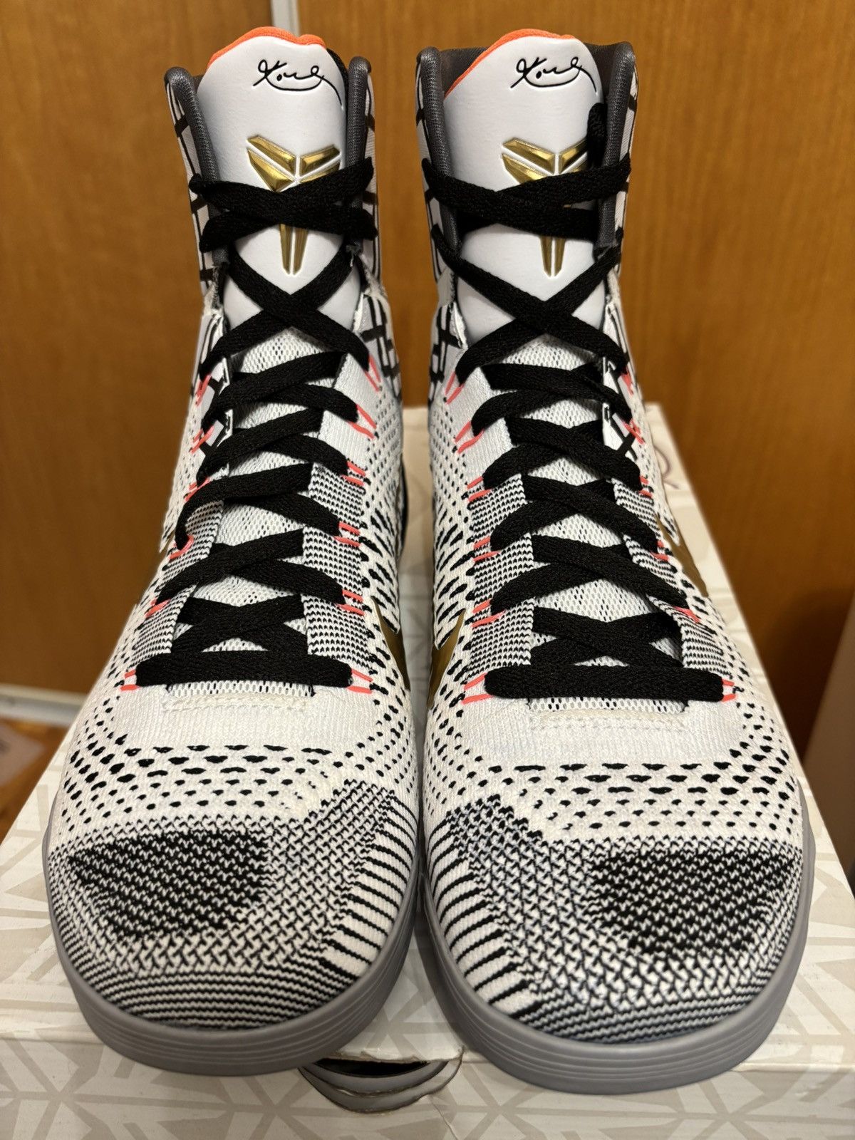 Nike Nike Kobes 9 Elite Fundamentals Size US 9.5 / EU 42-43 - 2 Thumbnail