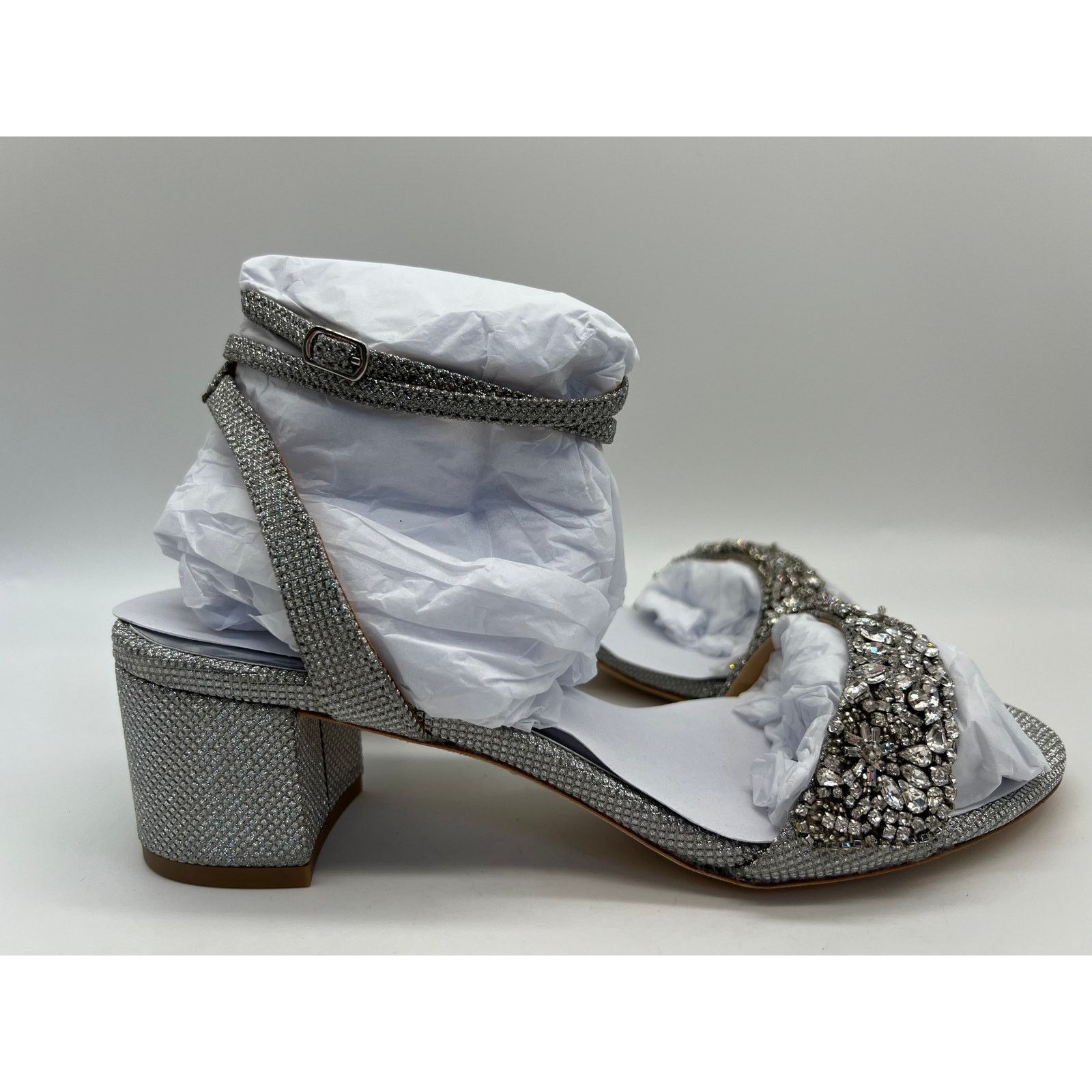 Badgley Mischka Women's Jada Ankle Wrap Block Heel Silver 8