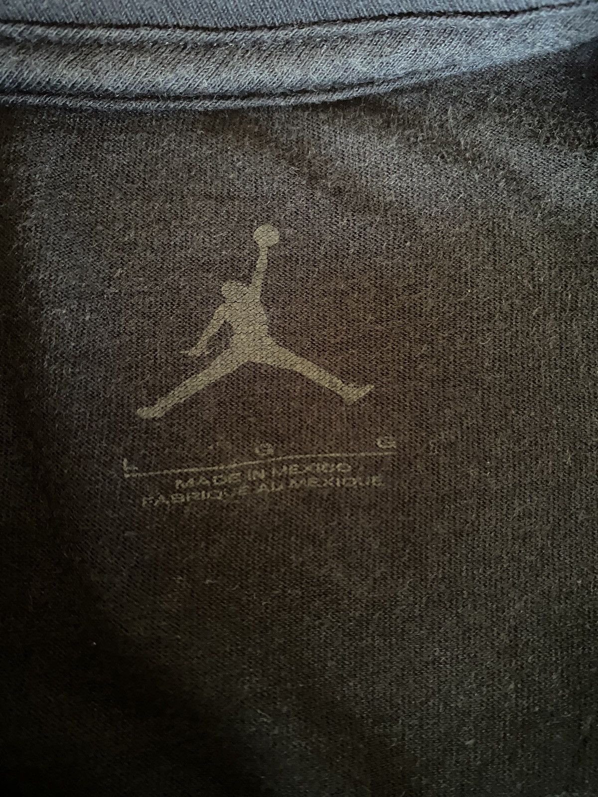 Jordan Brand Air Jordan RED WHITE & BLACK IS THE NEW BLACK Shirt Size US L / EU 52-54 / 3 - 5 Thumbnail