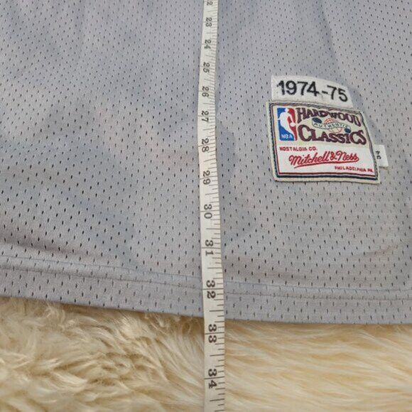 Mitchell & Ness Mitchell Ness San Antonio Spurs Gervin Sz 54 Jersey 1979-80 Size US L / EU 52-54 / 3 - 5 Thumbnail