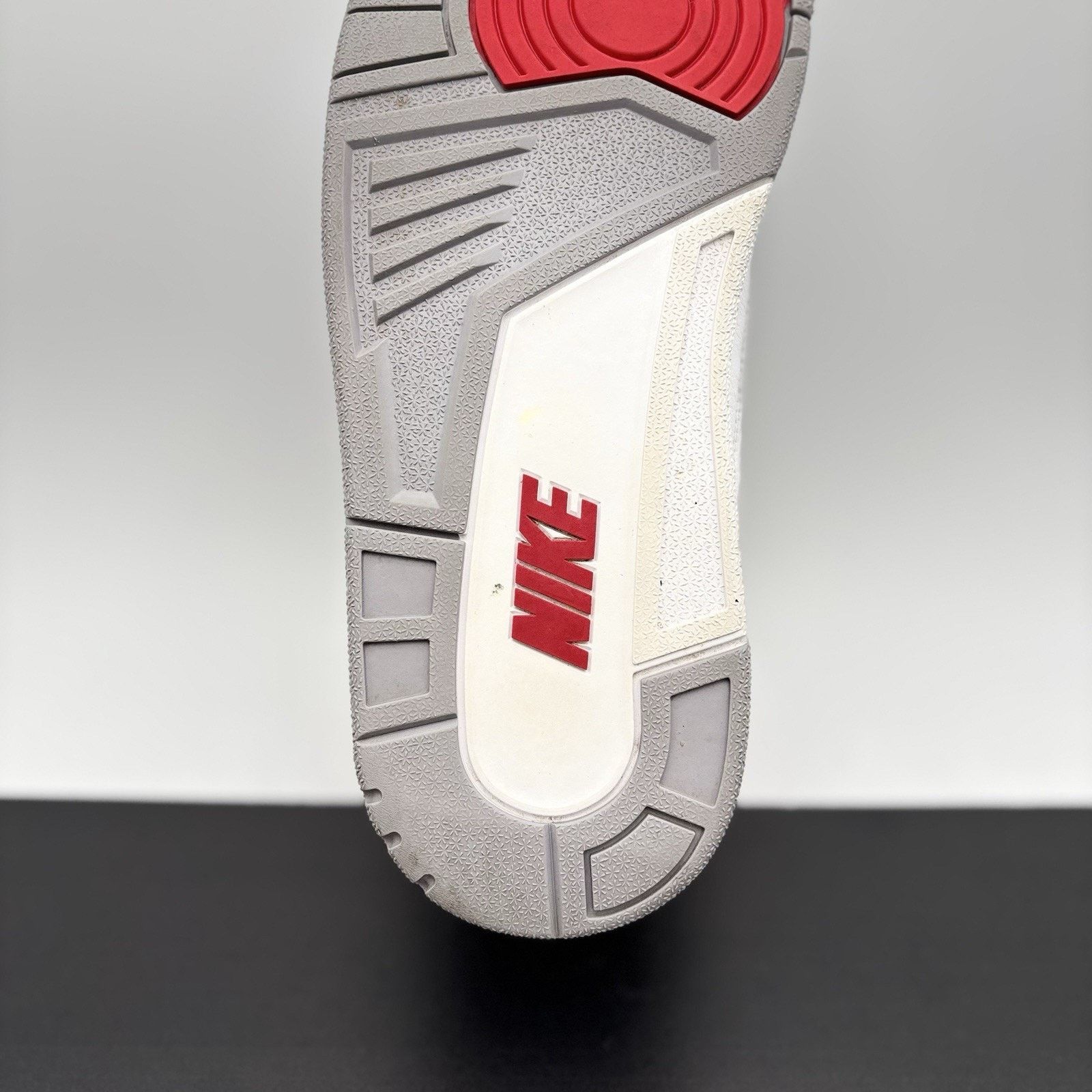 Jordan Brand Air Jordan 3 Retro Mid ' Fire Red ' | GREAT CONDITION! Size US 11.5 / EU 44-45 - 9 Thumbnail