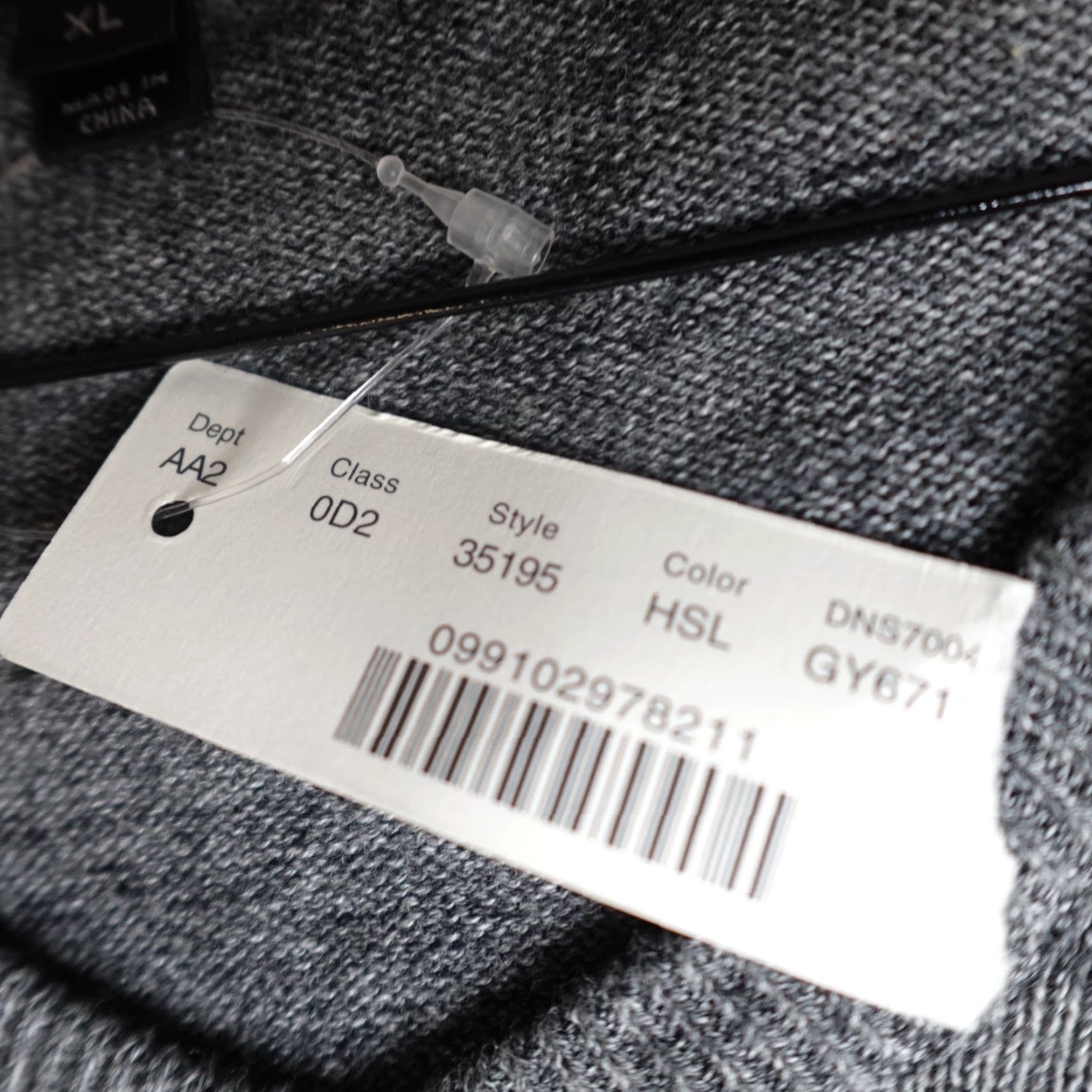 J.Crew J.Crew Sweater XL Gray Heather V-Neck Pullover Men Regular Knit Cotton 35195 NEW Size US XL / EU 56 / 4 - 3 Thumbnail