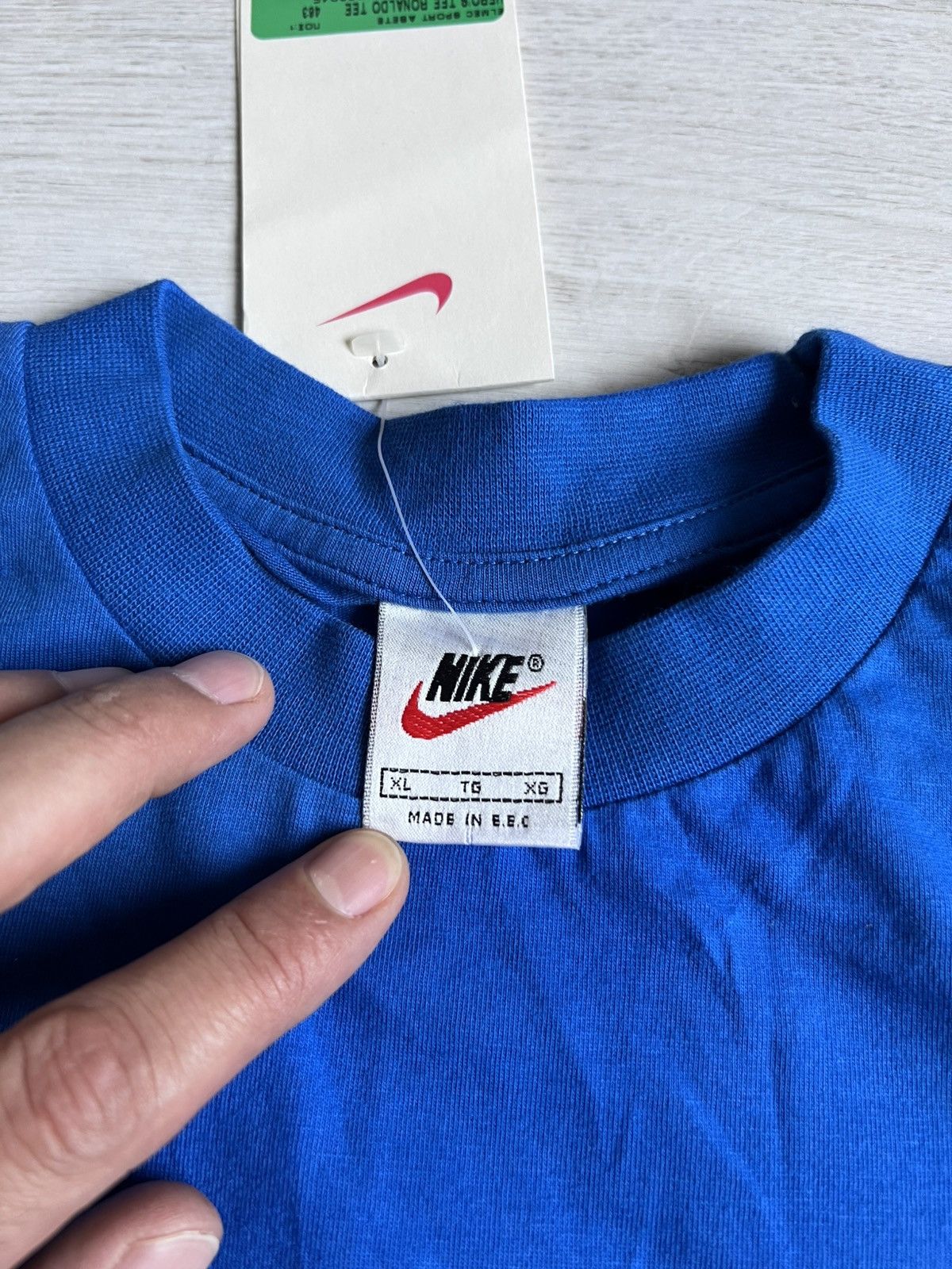 Nike Ronaldo r9 vintage tshirt Size XL / US 12-14 / IT 48-50 - 3 Thumbnail
