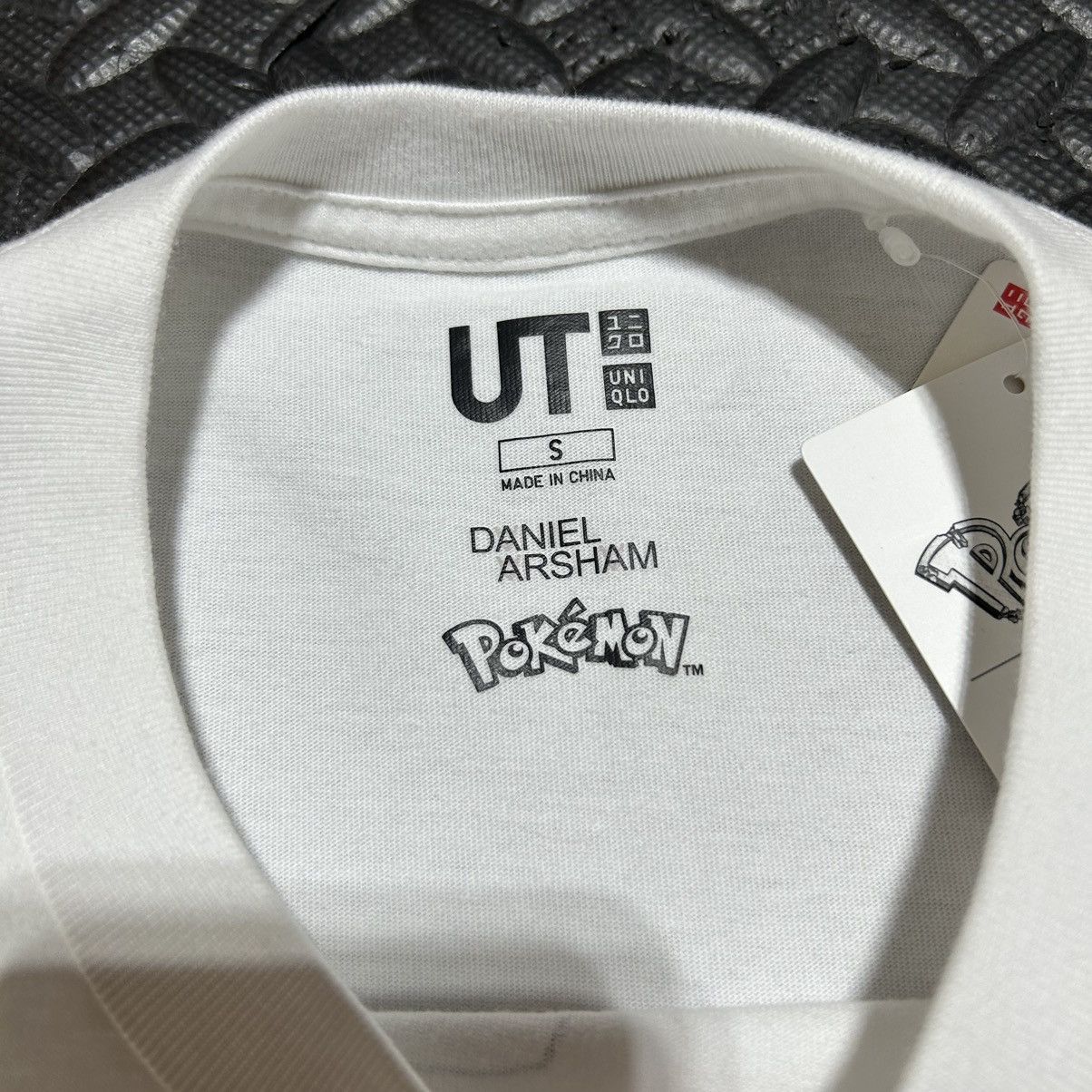 Daniel Arsham × Pokemon × Uniqlo Uniqlo Pokemon Daniel Arsham Shirt Squirtle Men's Small NEW Size US S / EU 44-46 / 1 - 3 Thumbnail