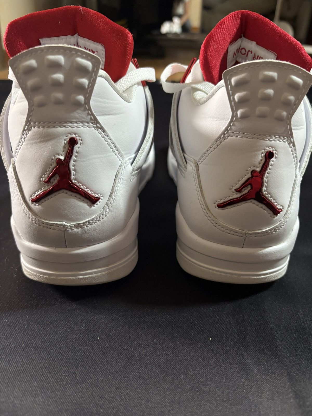 Jordan Brand Jordan 4 metallic red Size US 8 / EU 41 - 4 Thumbnail