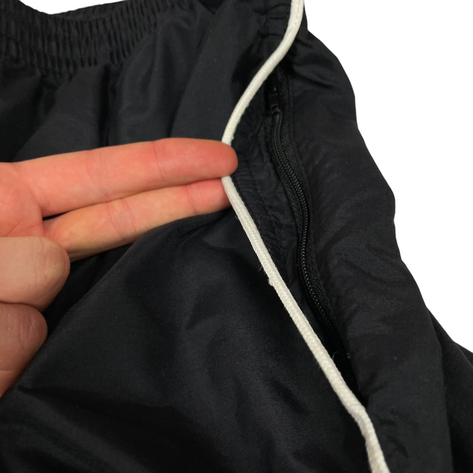Nike × Vintage Nike Men's Black Swoosh Straight Leg High Rise Track Pant L Size US 32 / EU 48 - 4 Thumbnail