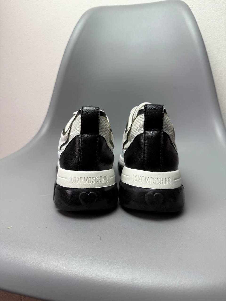 Love Moschino Vintage love Moschino sneakers Size US 8 / IT 38 - 6 Thumbnail