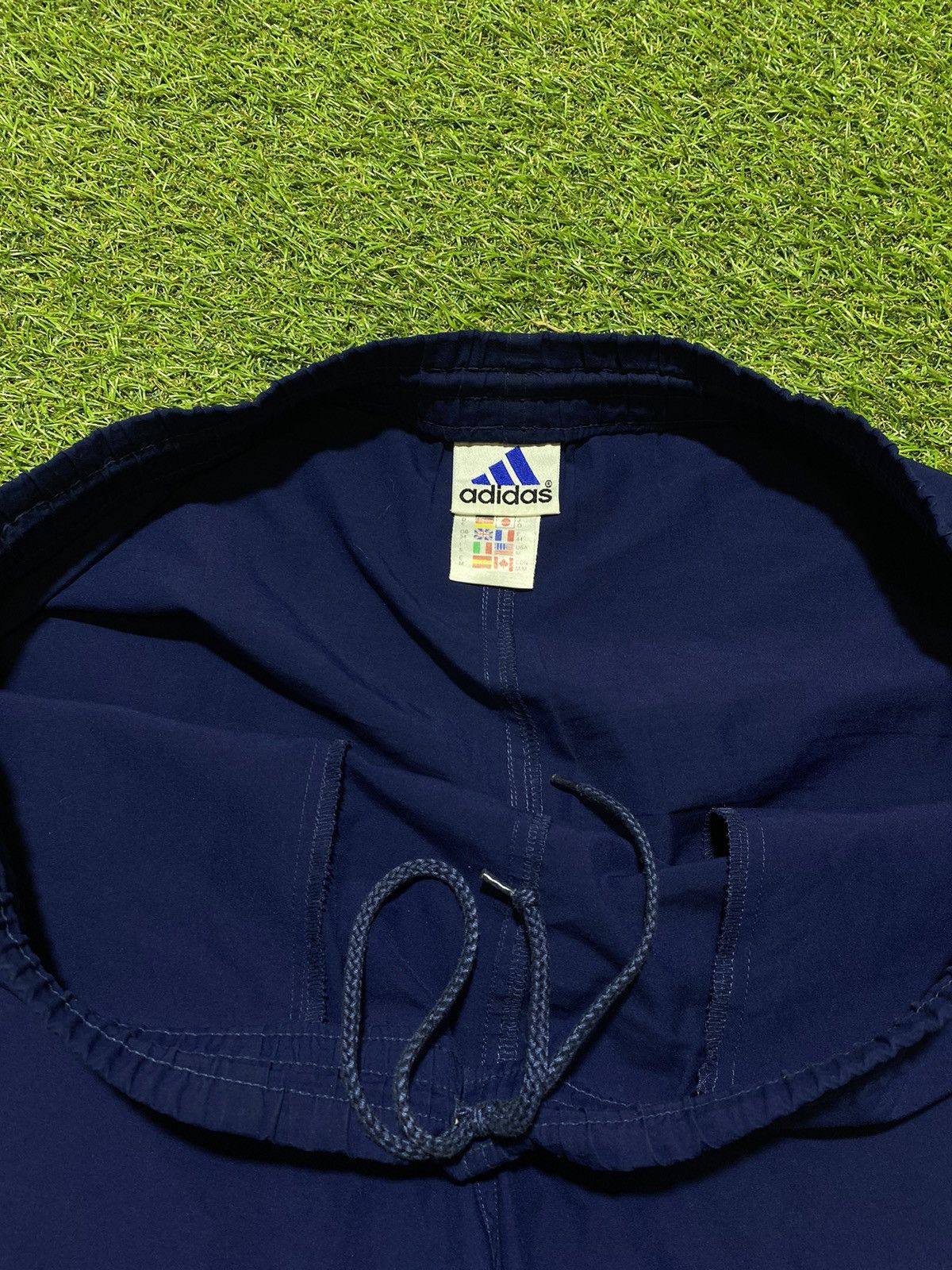 Adidas Vintage 90s Adidas shorts Team GB sportswear style size M Size US 32 / EU 48 - 4 Thumbnail