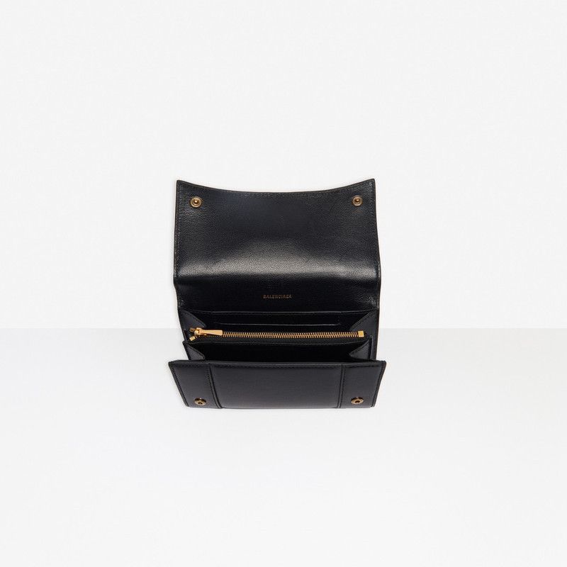 Balenciaga o1la1rc1a0226 Size: OS / Hourglass Medium Wallet In Black Size ONE SIZE - 3 Thumbnail