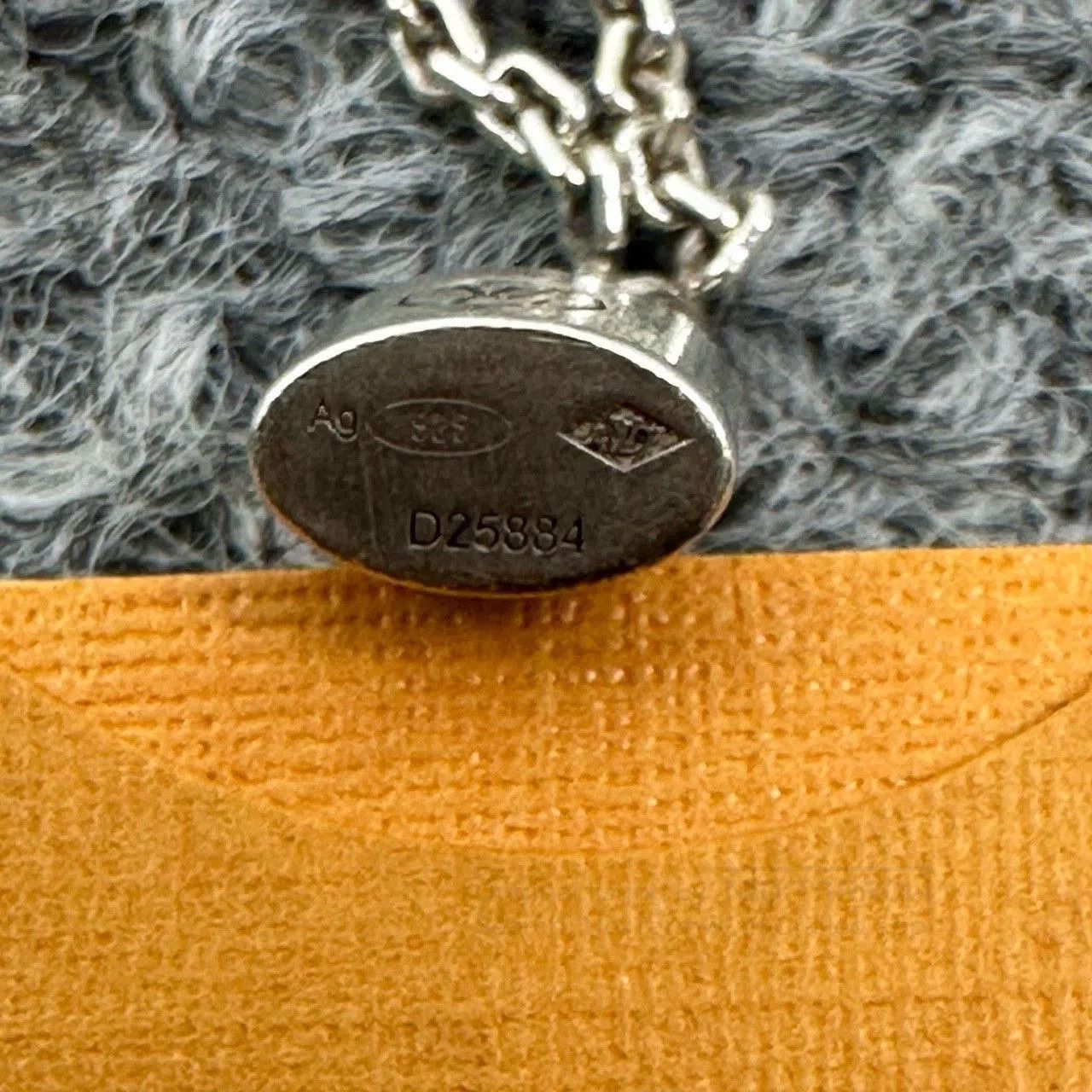 Louis Vuitton Louis Vuitton 925 Silver Lock Bracelet. Size ONE SIZE - 5 Thumbnail