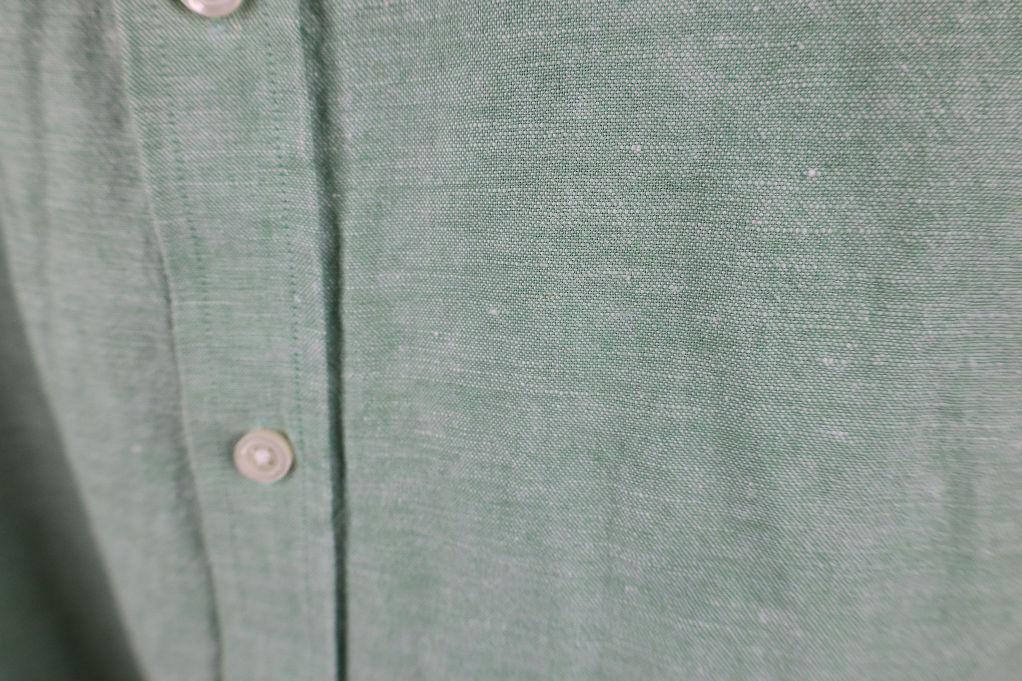 Banana Republic Banana Republic Fit Chambray Linen Button Down Shirt Green Size US M / EU 48-50 / 2 - 6 Thumbnail