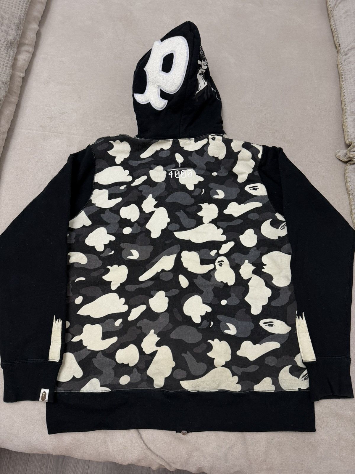 Bape Bape panda florescent hoodie Size US XL / EU 56 / 4 - 2 Thumbnail