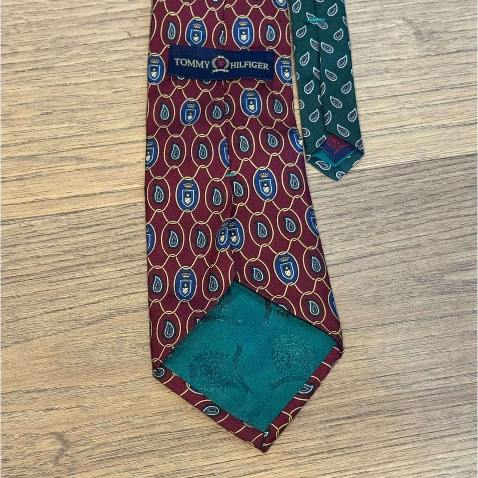 Tommy Hilfiger VTG Tommy Hilfiger Size ONE SIZE - 2 Thumbnail