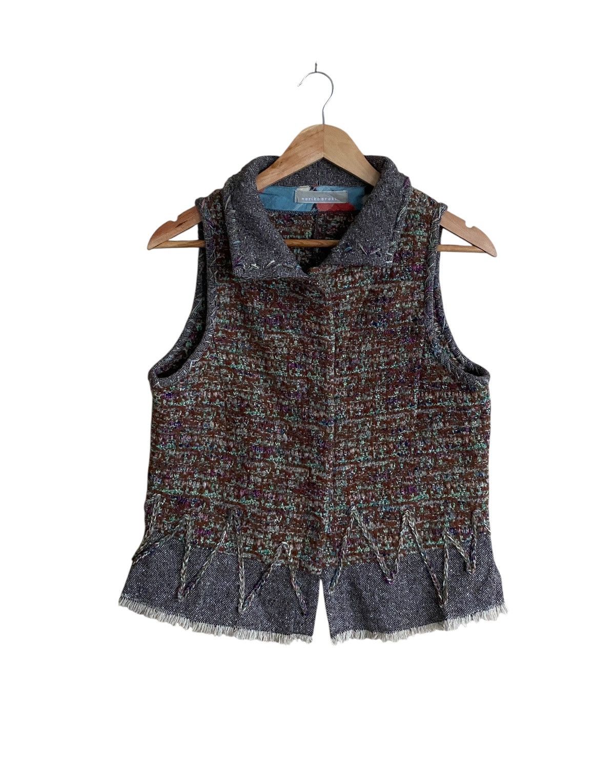 Japanese Brand Vintage Japanese Brand Noriko Araki Wool Vests 2000s Size US L / EU 52-54 / 3 - 1 Thumbnail