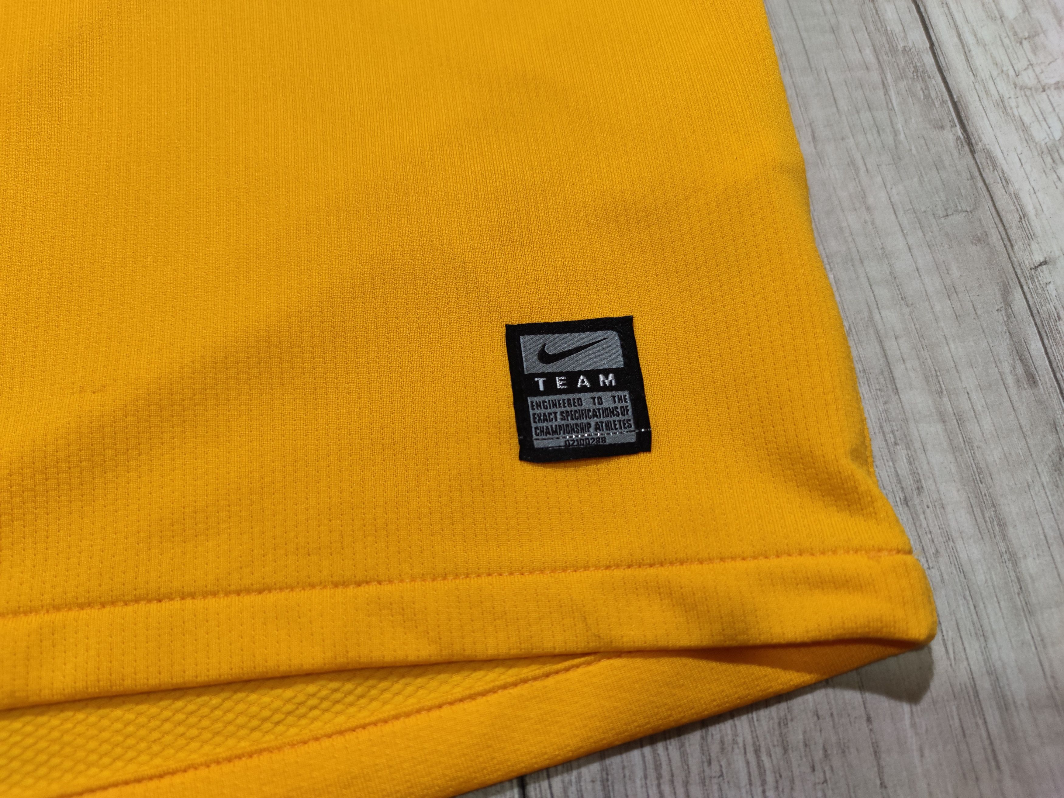 Nike Arsenal 2008-09 Away Jersey Football Mens Yellow Nike Fit Size US L / EU 52-54 / 3 - 5 Thumbnail