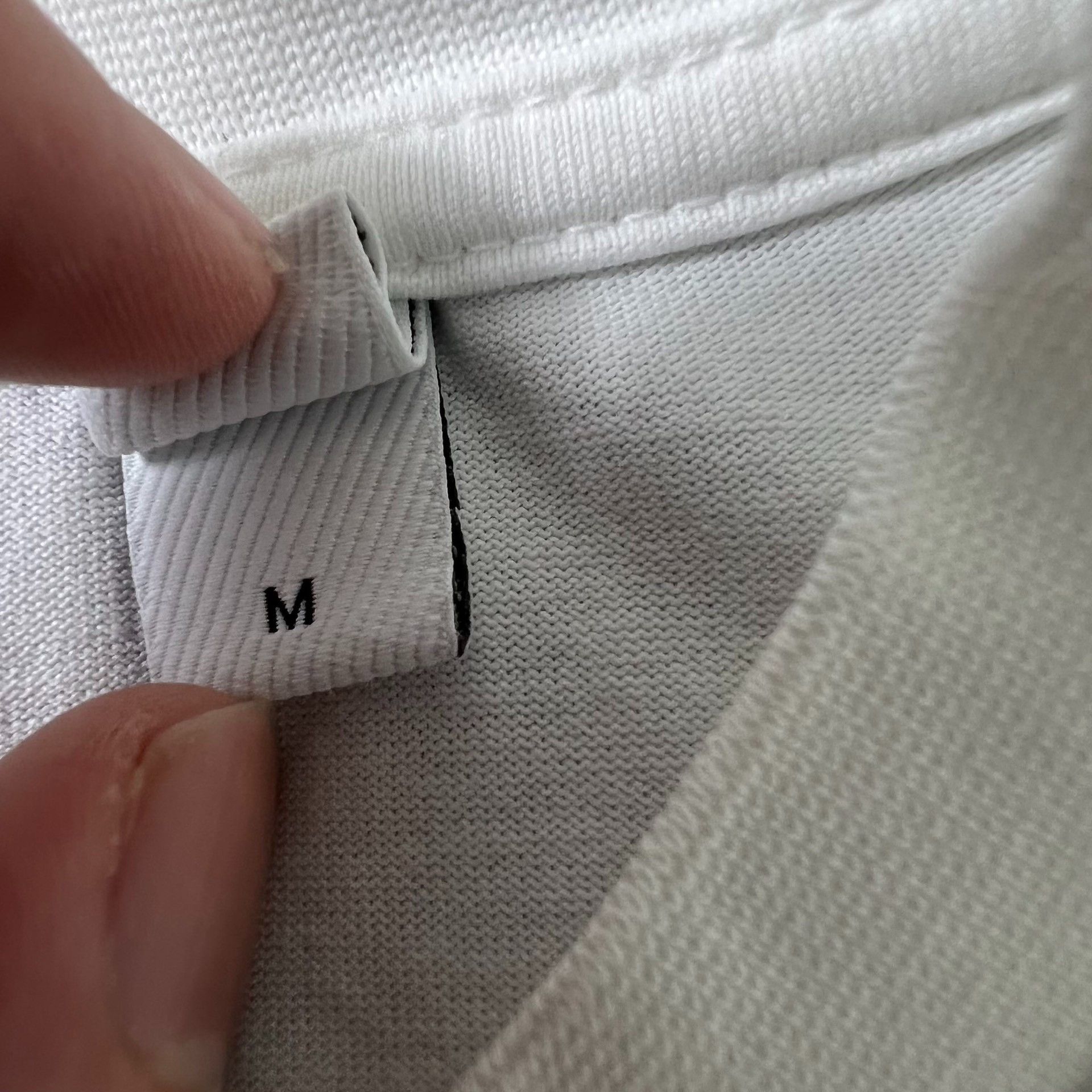 Burberry Burberry Short-Sleeve T-Shirt Size US M / EU 48-50 / 2 - 3 Thumbnail