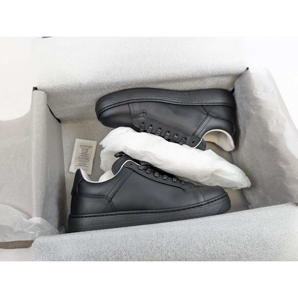 Bottega Veneta o1rshd1 Bolt Calf Low-Top Sneakers in Nero Size US 6 / EU 39 - 23 Thumbnail