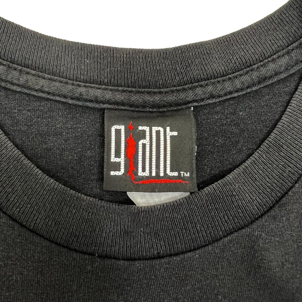 Band Tees Vintage 2000 Giant Face Of Evil Shirt Size US XL / EU 56 / 4 - 7 Thumbnail