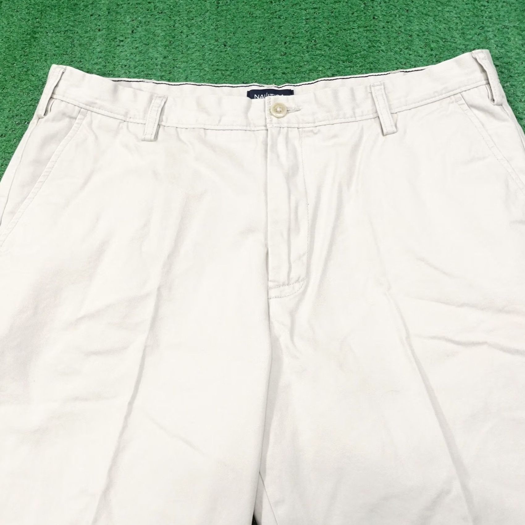 Nautica Nautica Shorts Mens 38 Beige Chino Cotton Flat Front Casual 9 Inseam Pockets Size US 38 / EU 54 - 2 Thumbnail