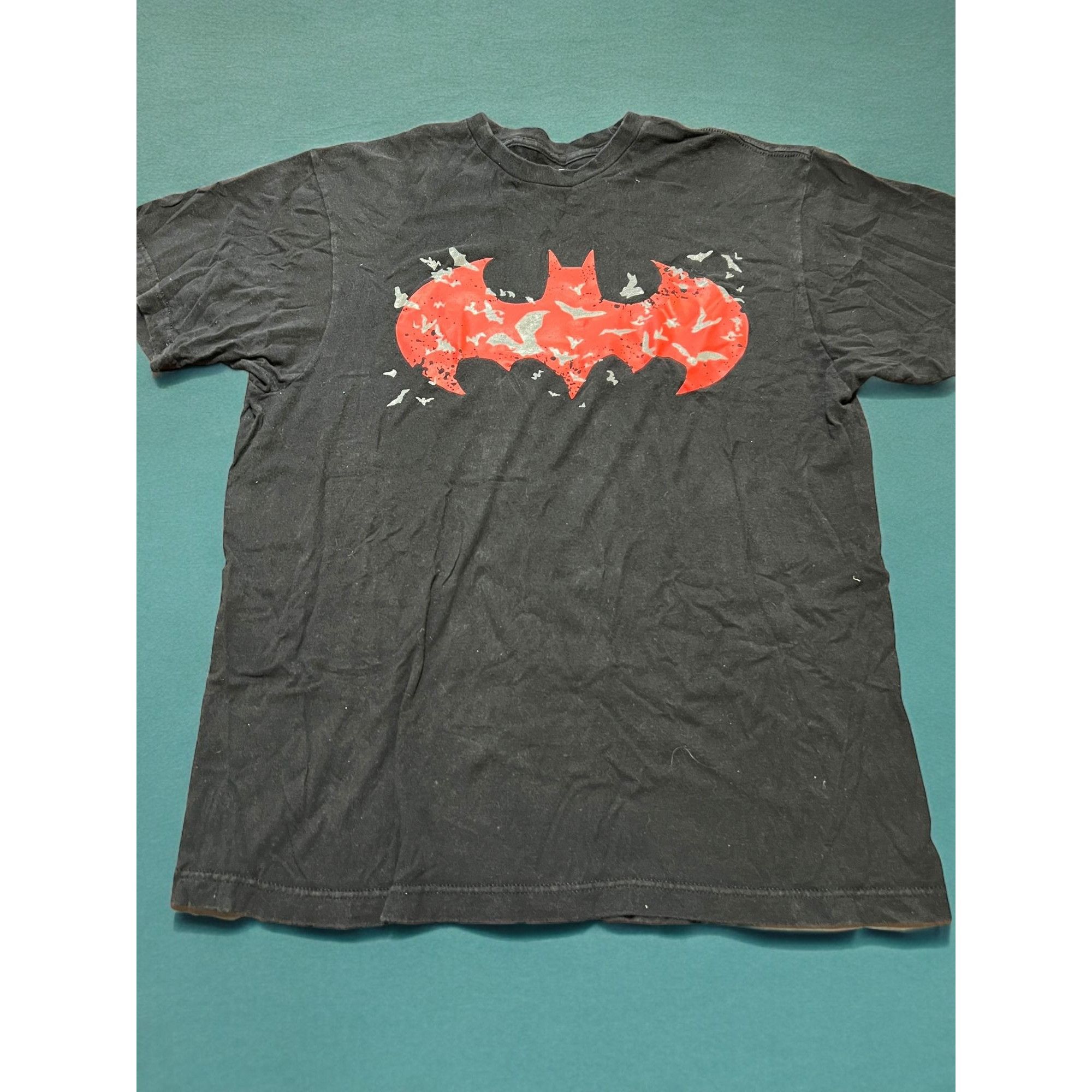 Other Batman Black Shirt Short Sleeves Red Bat Graphic on Front 10 Size US L / EU 52-54 / 3 - 1 Thumbnail
