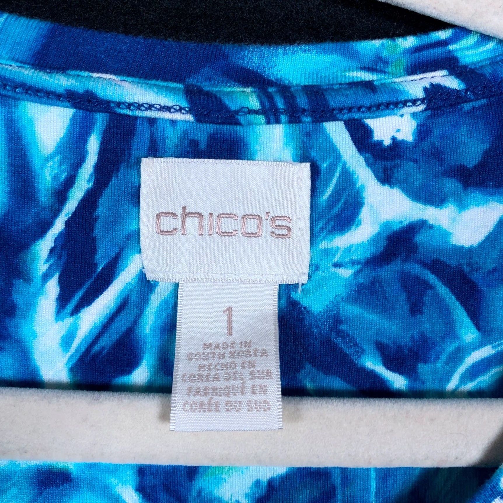 Vintage Chicos Womens Blouse Blue White Abstract 3/4 Sleeve Scoop Neck Stretch 1 (M) Size M / US 6-8 / IT 42-44 - 6 Thumbnail