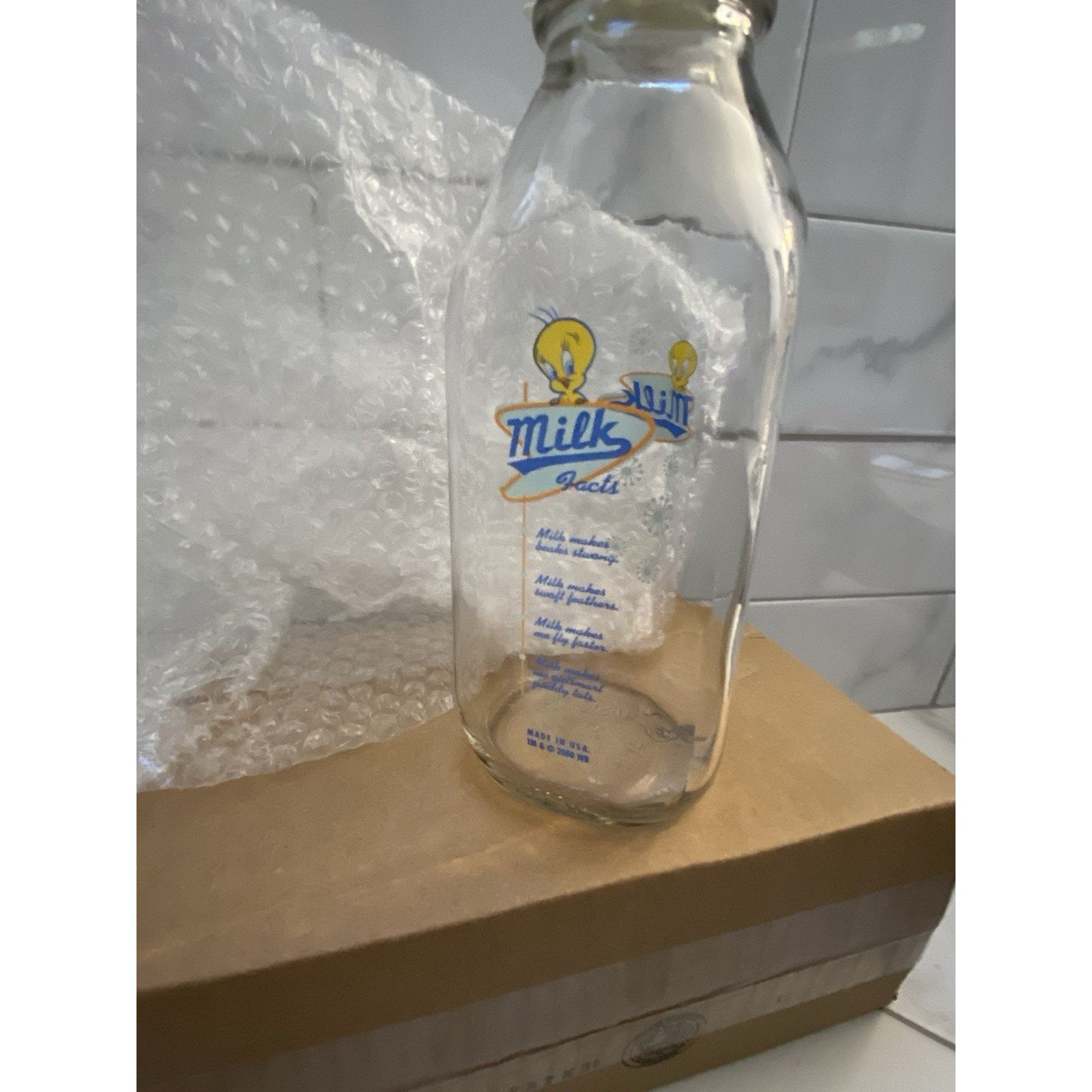 Warner Bros Tweety Pint “milk” Glass Bottle Size ONE SIZE - 4 Thumbnail