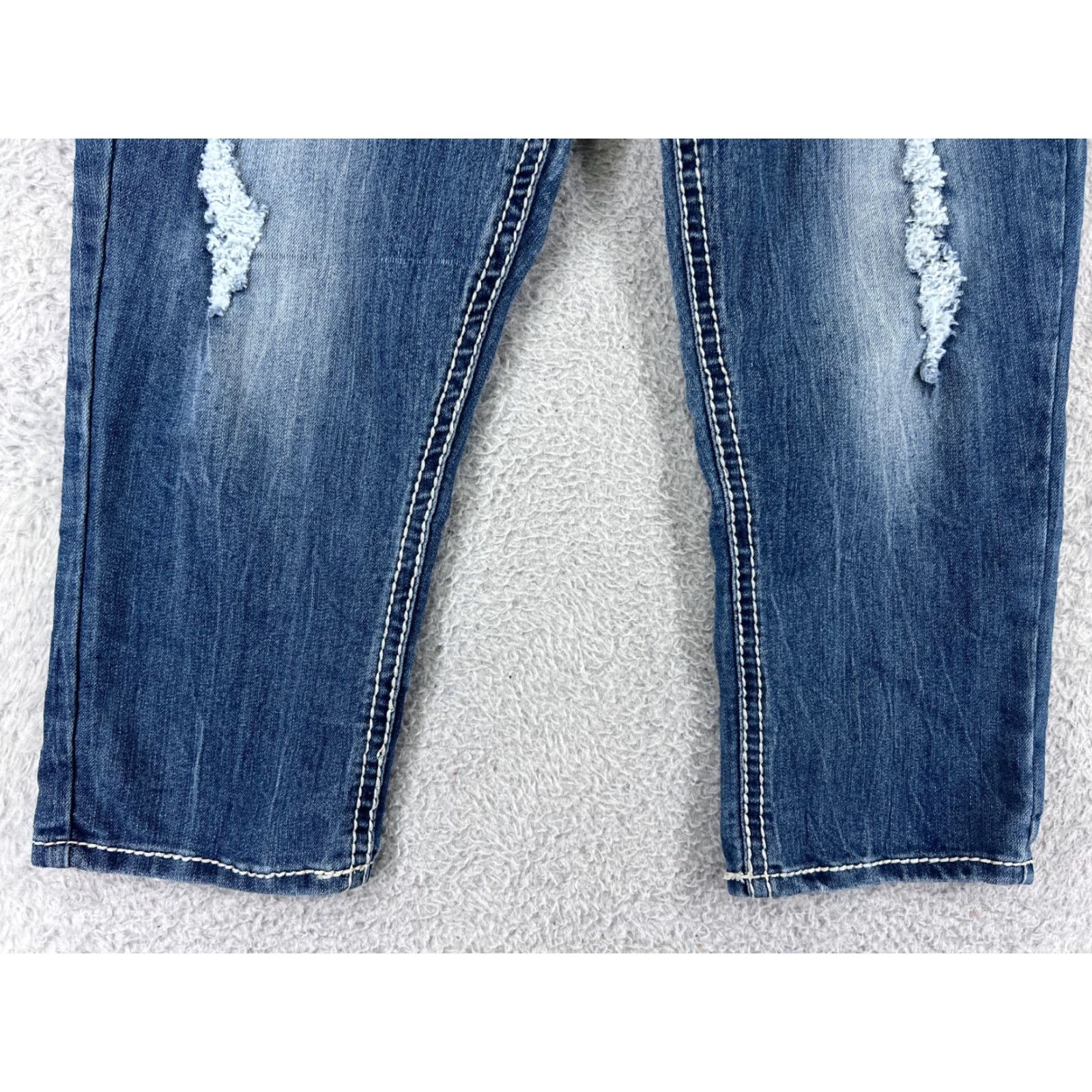 Vintage VINTAGE Vanilla Star Jeans Women 11 Blue Denim Capri Distressed 5-Pocket Design Cowboy Country Jeans Womens Legwear Capris Size 32" / US 10 / IT 46 - 6 Thumbnail