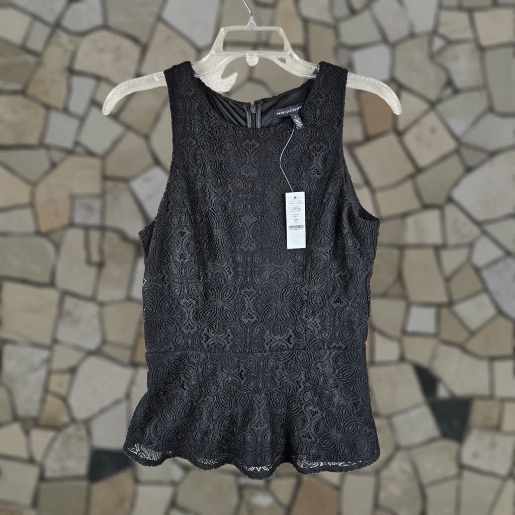 White House Black Market White House Black Market Blouse Sleeveless Lace Top Black Size 6 Womens Mob 6 Lace Blouse Size M / US 6-8 / IT 42-44 - 1 Thumbnail